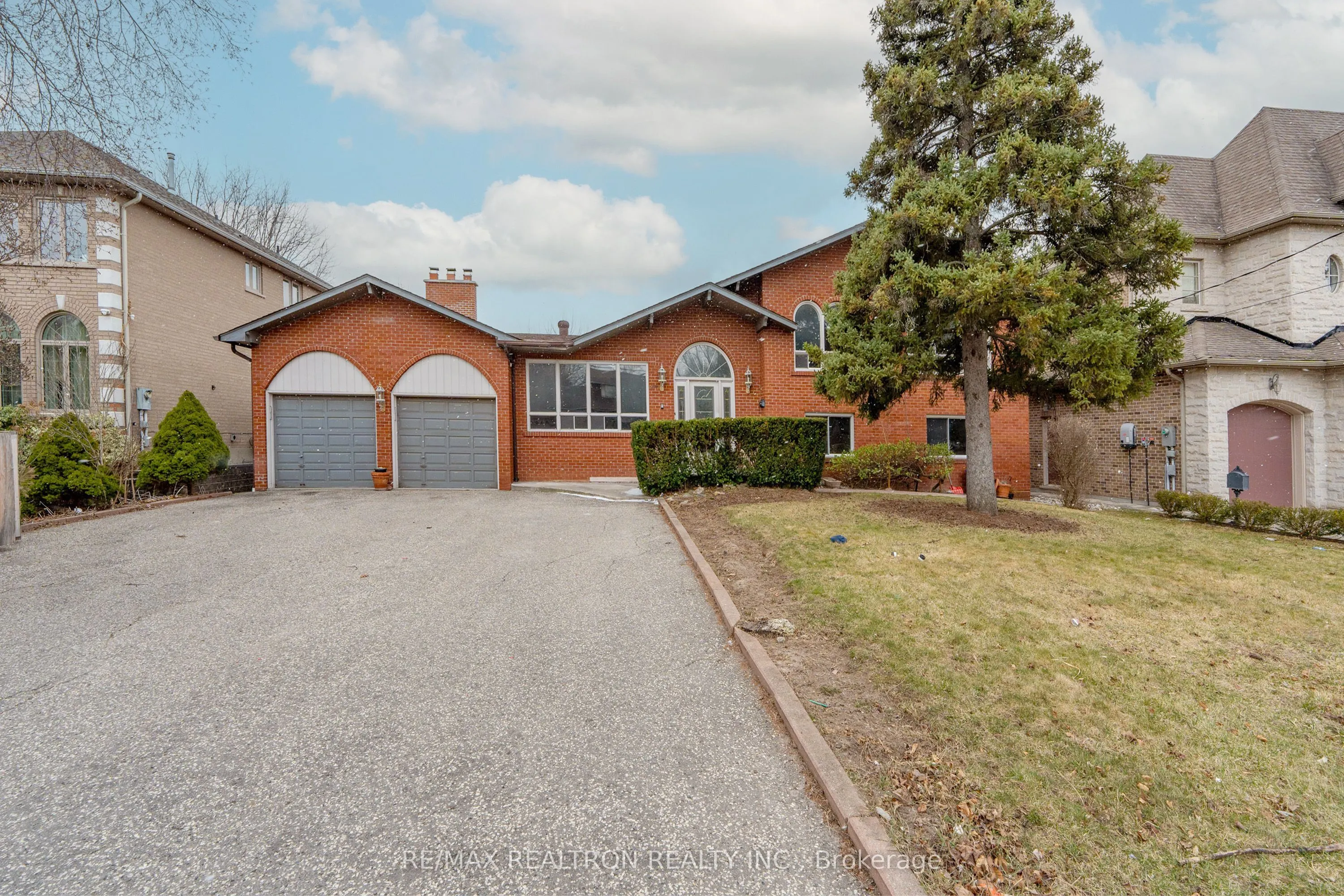 209 Crestwood Road