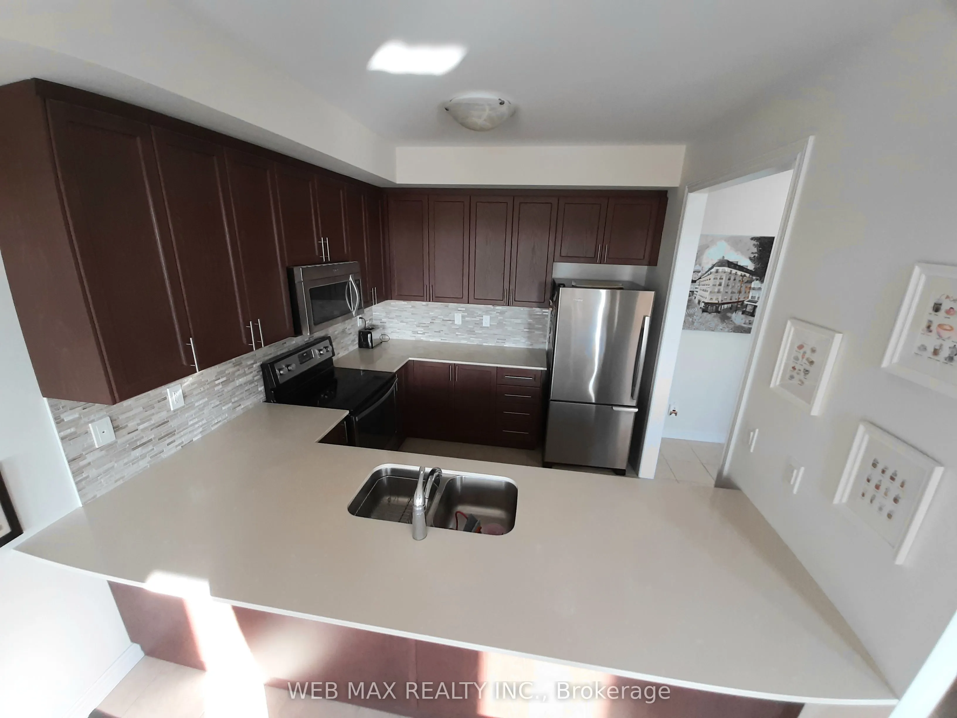 9601 Jane Street N, #10