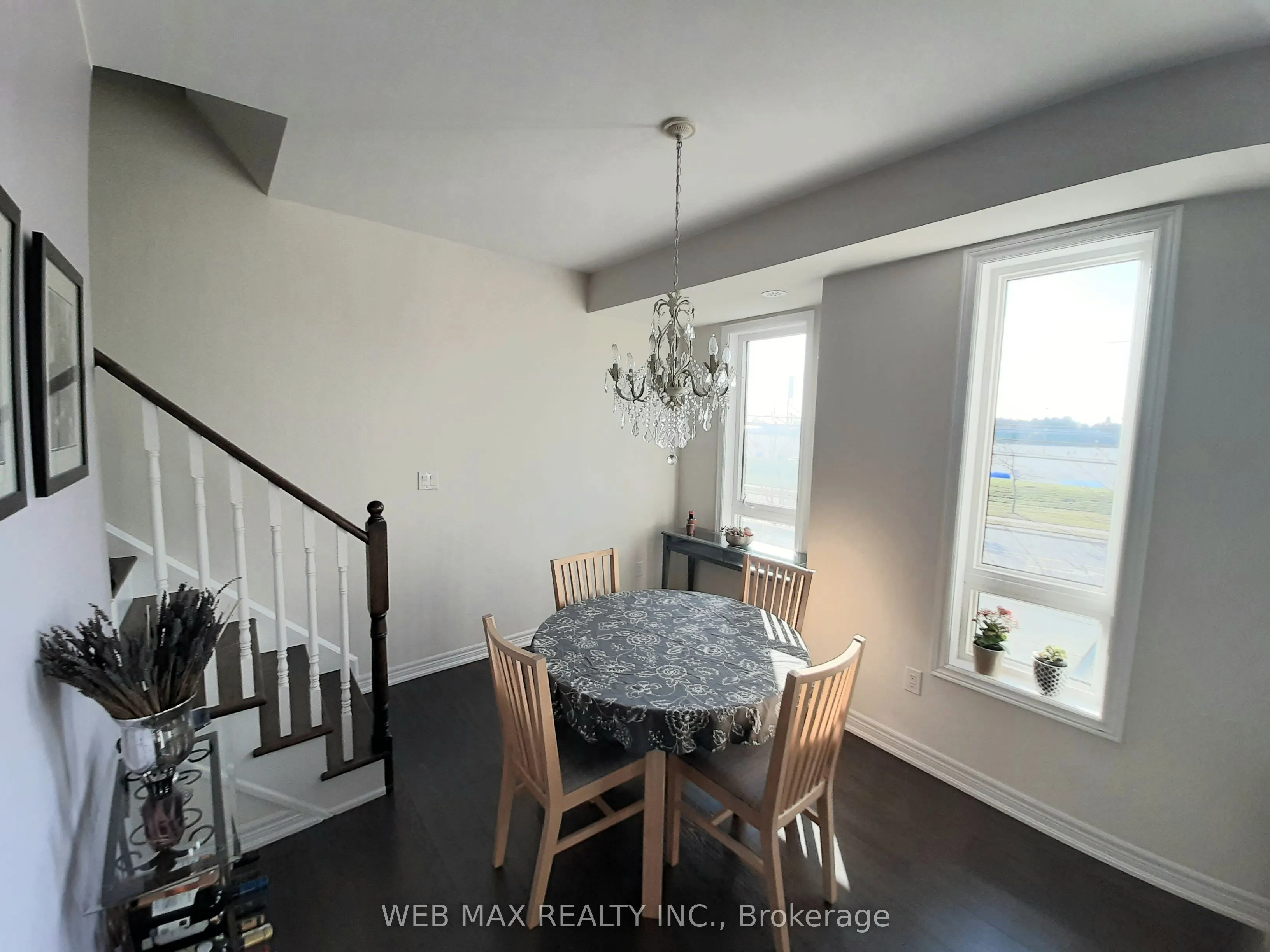 9601 Jane Street N, #10