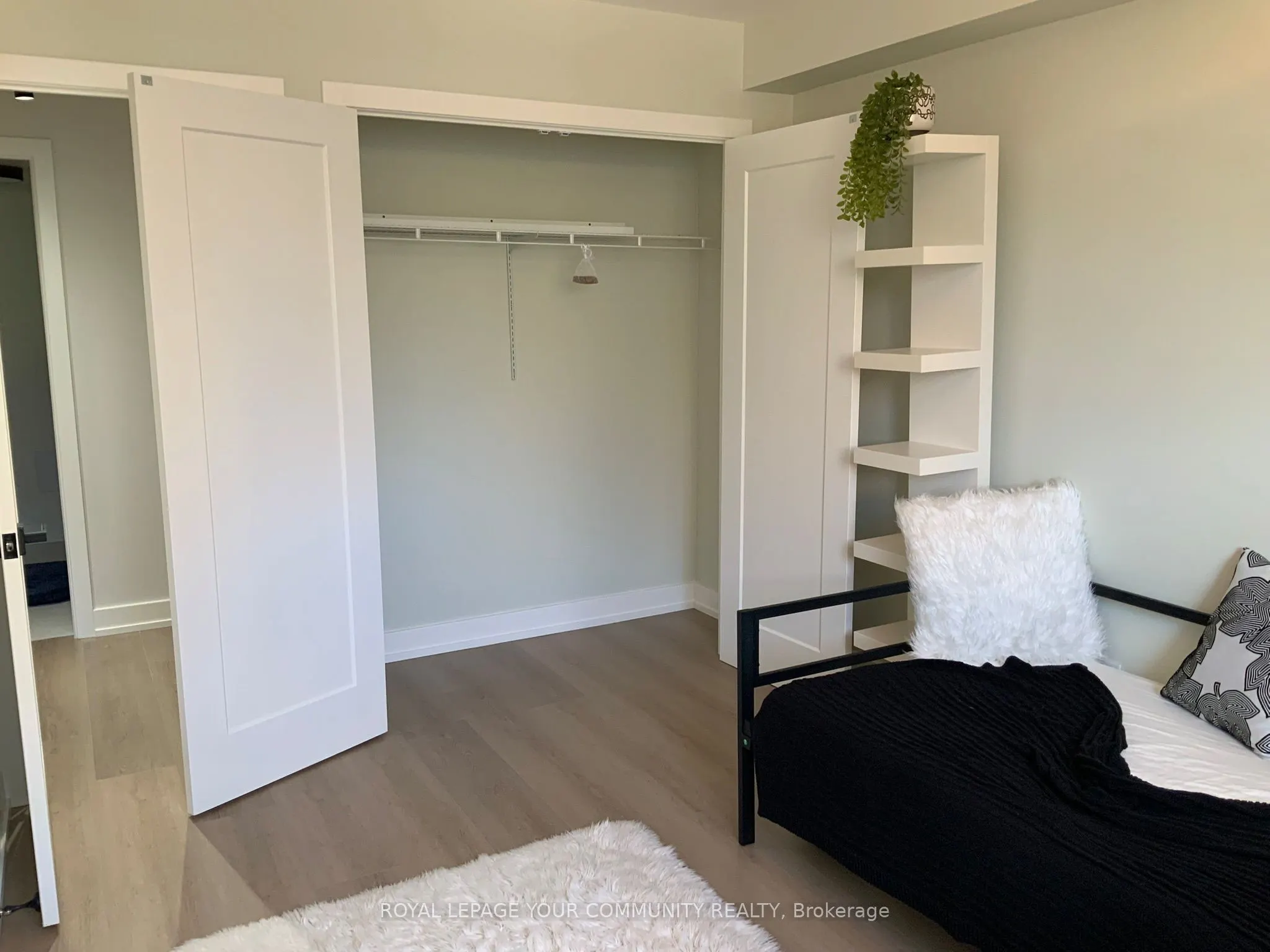 70 Baif Boulevard, #406