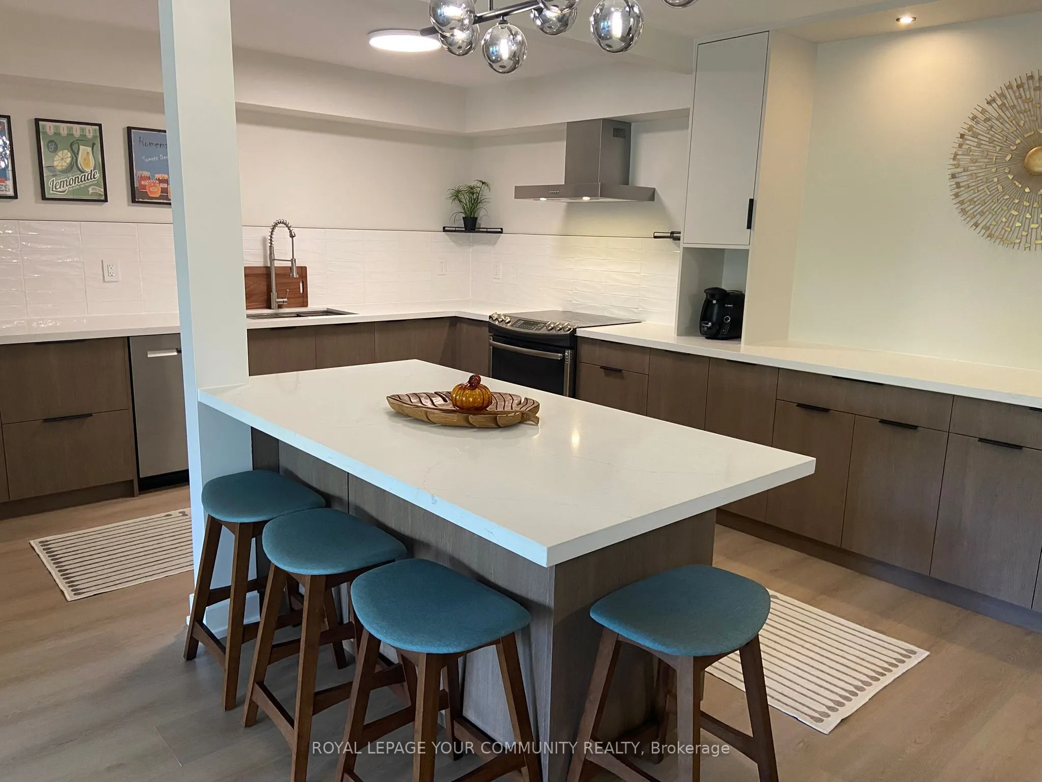 70 Baif Boulevard, #406