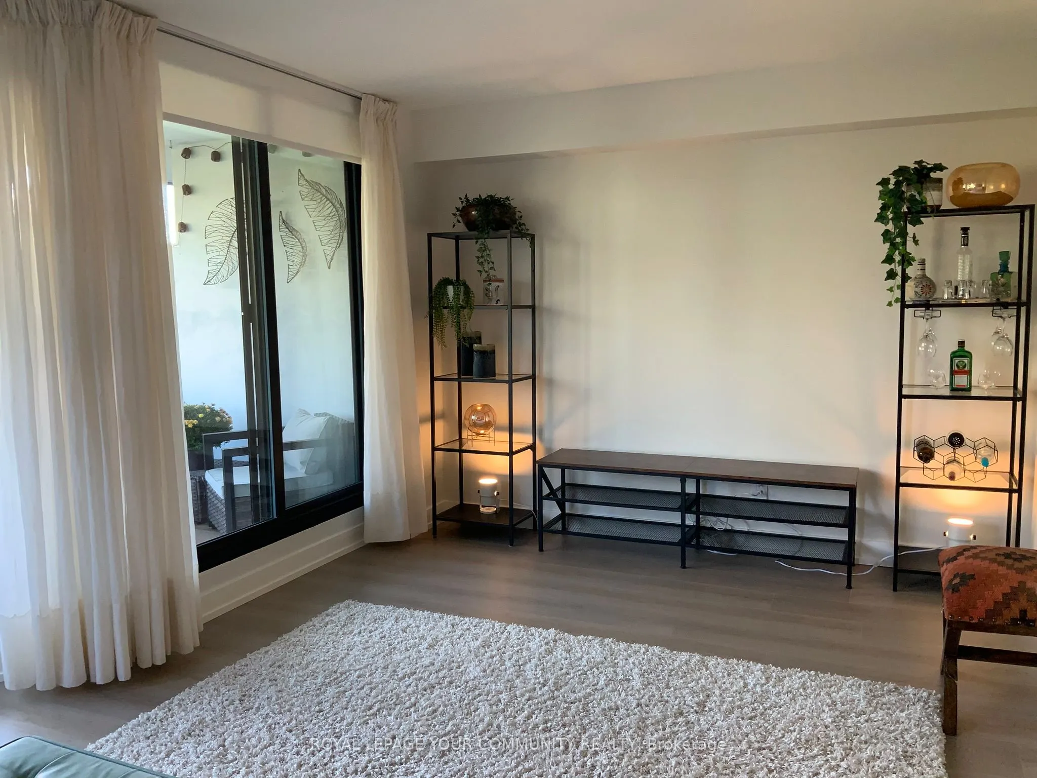 70 Baif Boulevard, #406