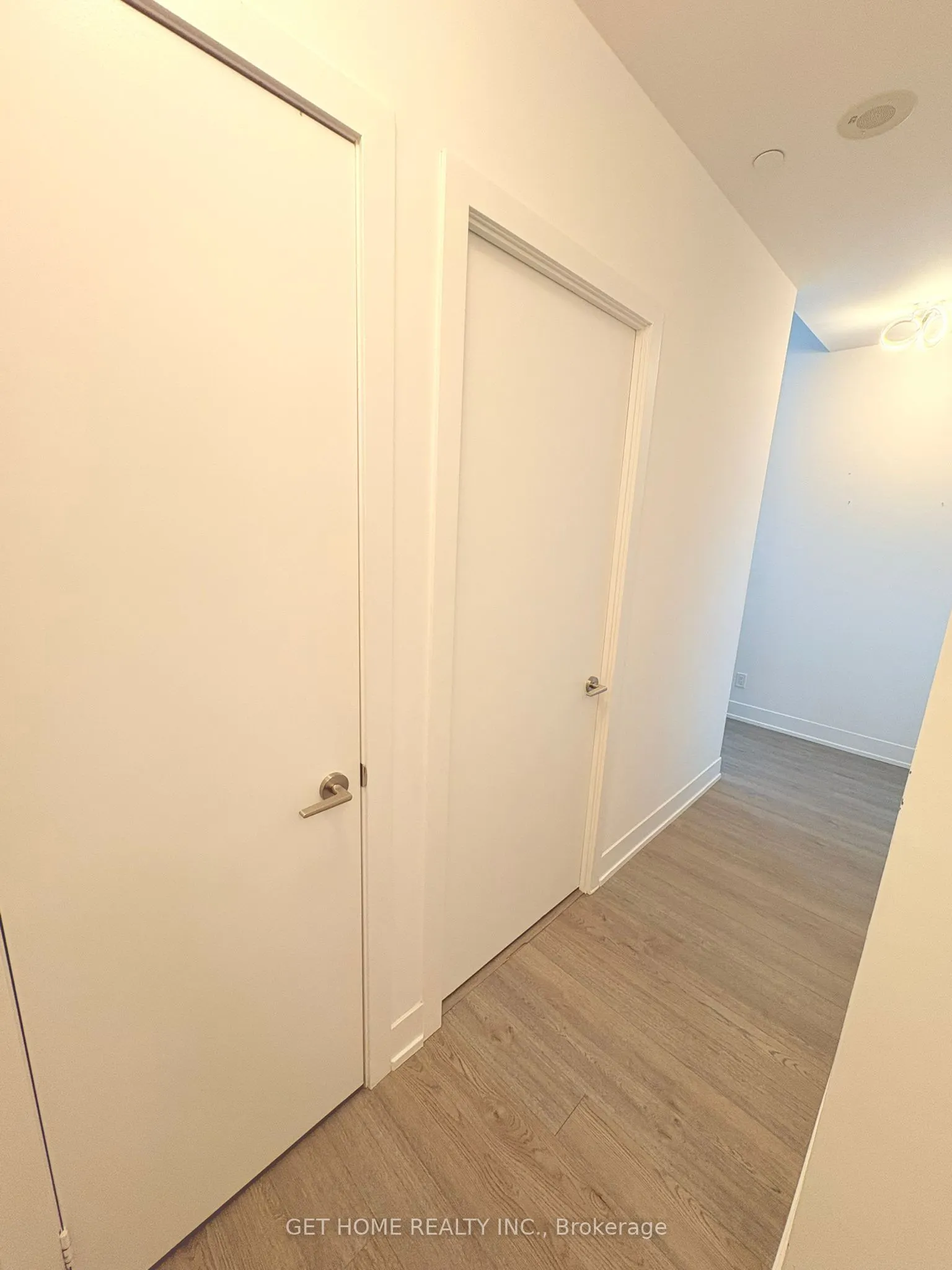 9471 Yonge Street, #710