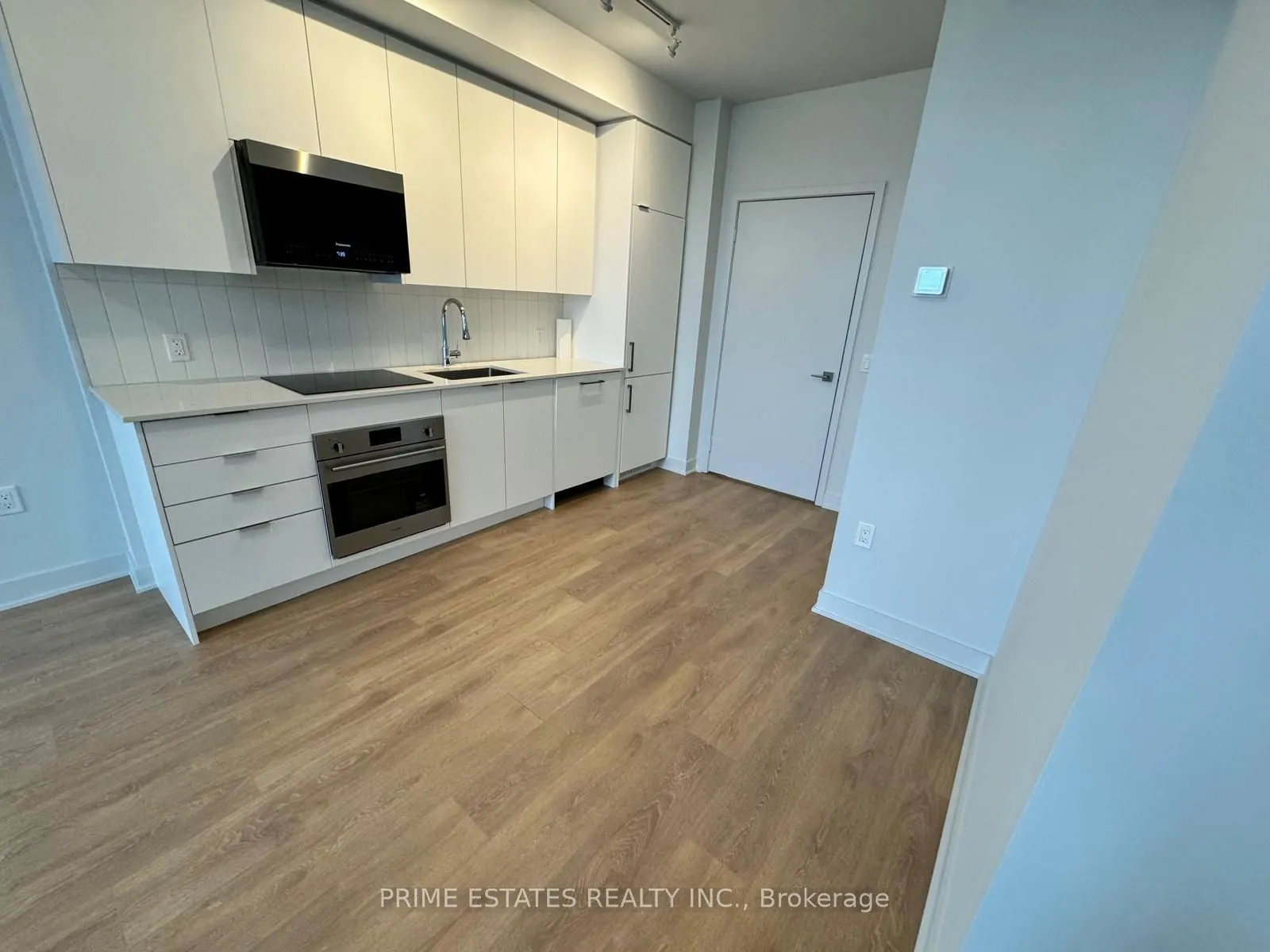 2920 Highway 7 Road, #3406