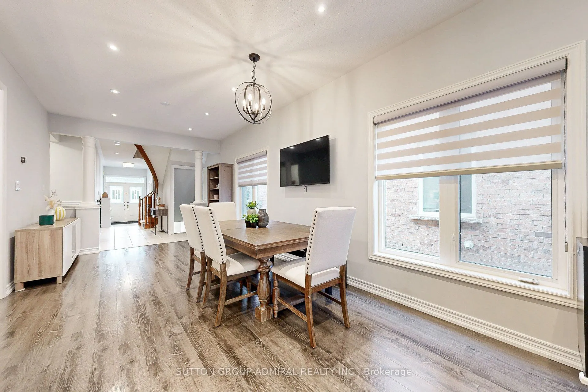 86 Autumn Hill Boulevard