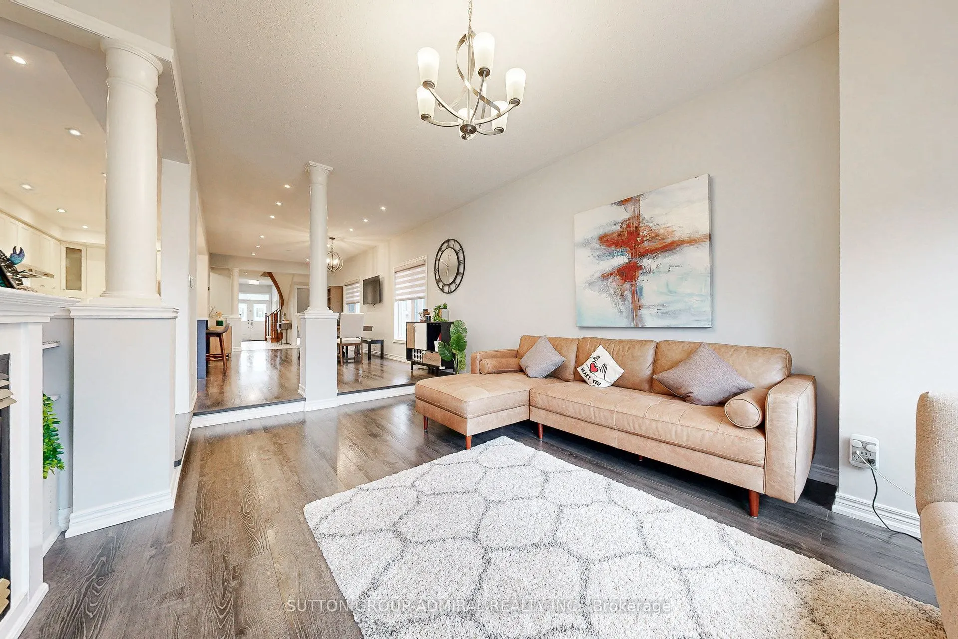 86 Autumn Hill Boulevard