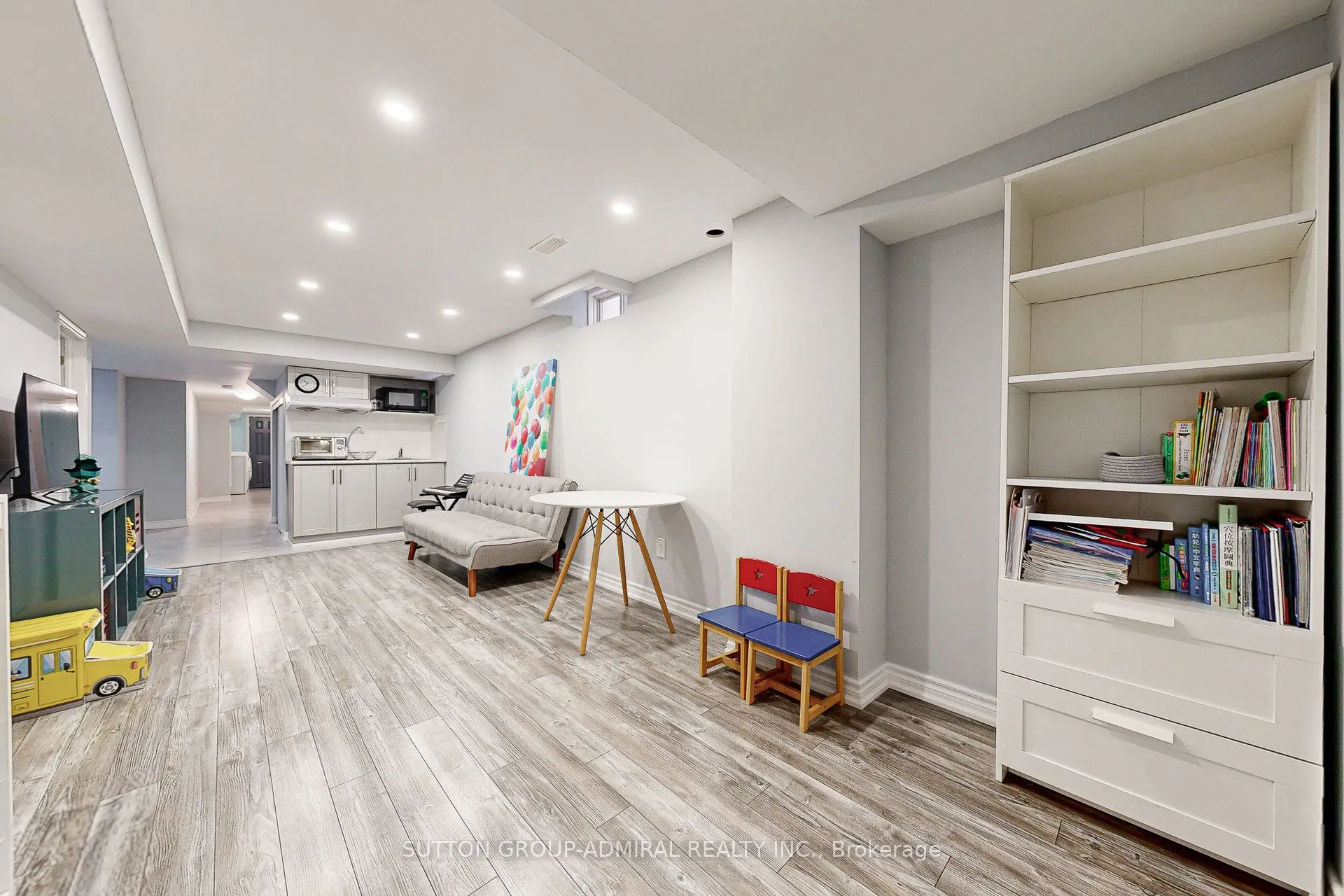 86 Autumn Hill Boulevard
