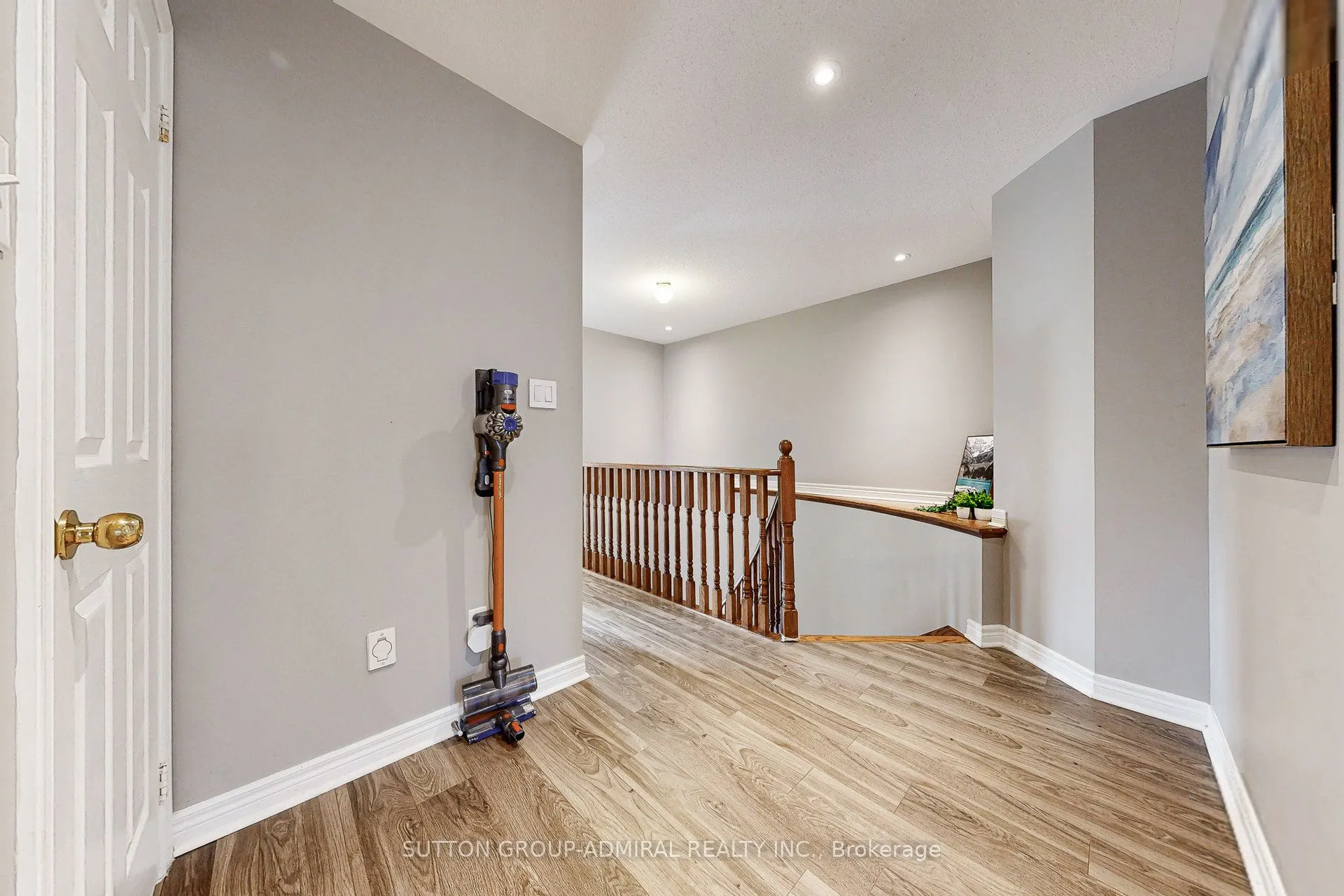 86 Autumn Hill Boulevard