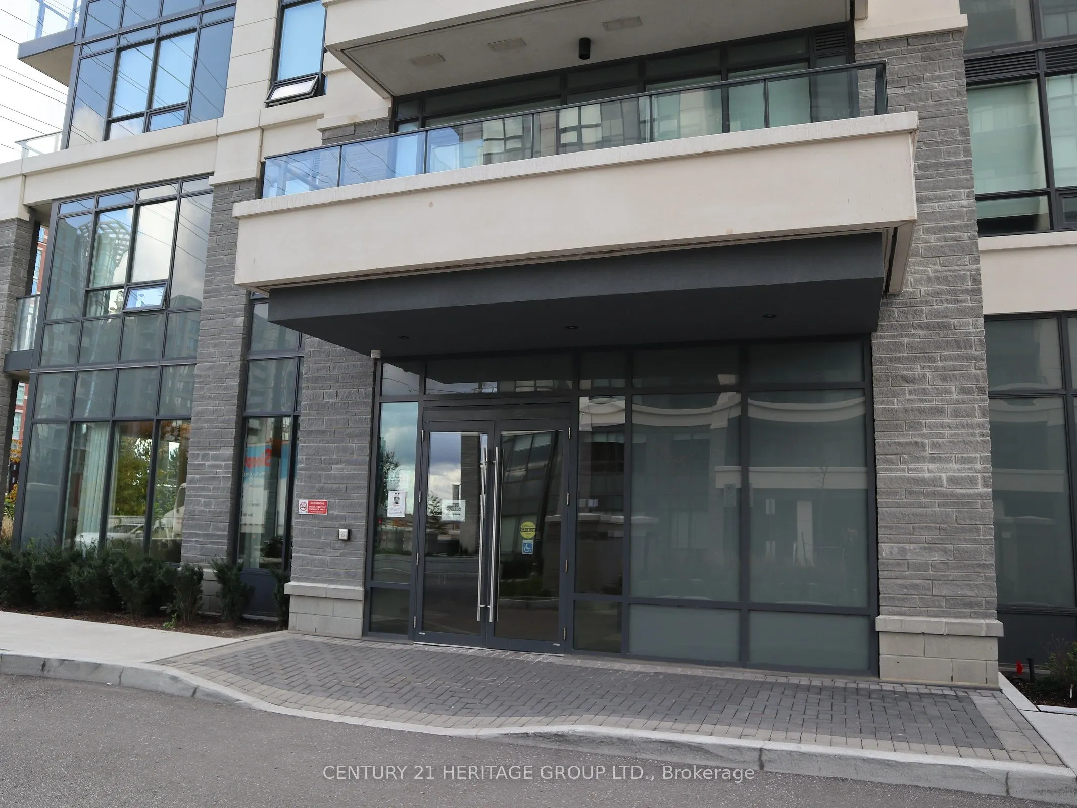 396 Highway 7 Road E, #717