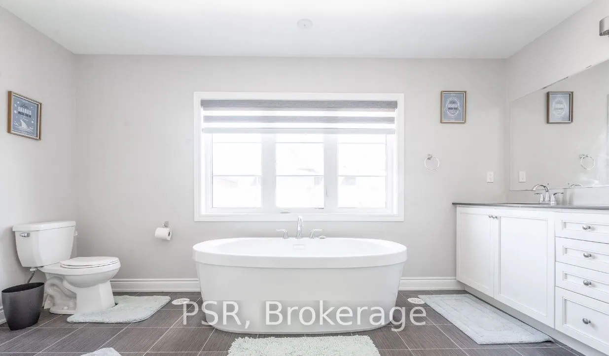 1331 Major Mackenzie Drive W, #29
