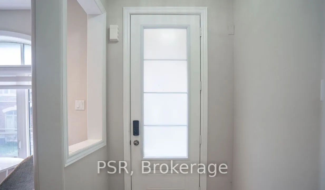 1331 Major Mackenzie Drive W, #29