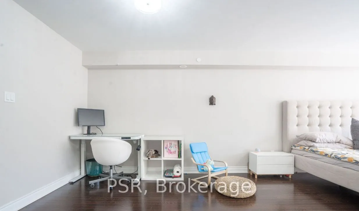 1331 Major Mackenzie Drive W, #29