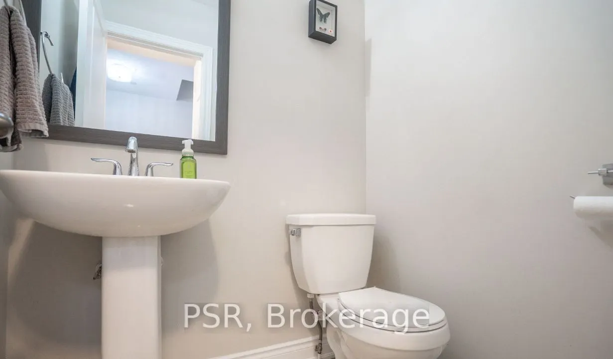 1331 Major Mackenzie Drive W, #29