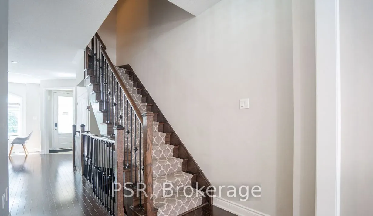 1331 Major Mackenzie Drive W, #29