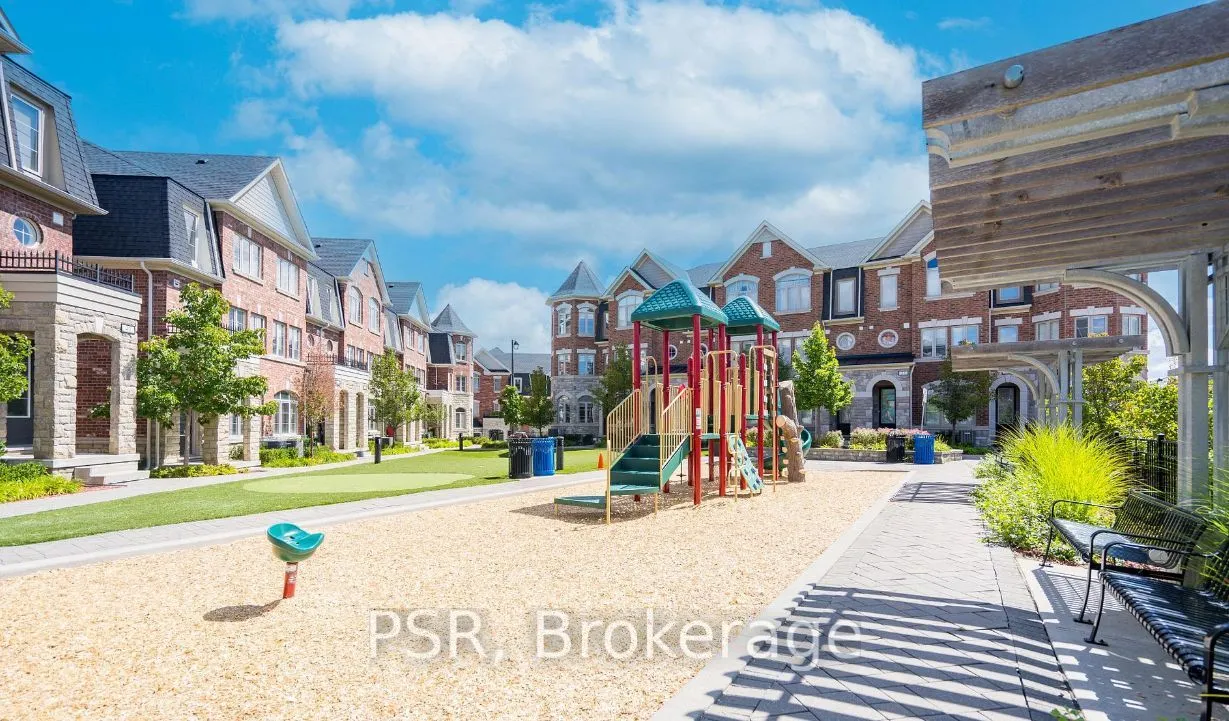 1331 Major Mackenzie Drive W, #29