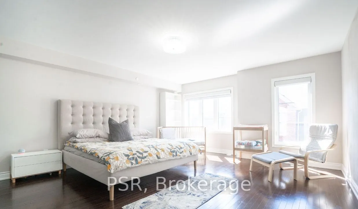 1331 Major Mackenzie Drive W, #29