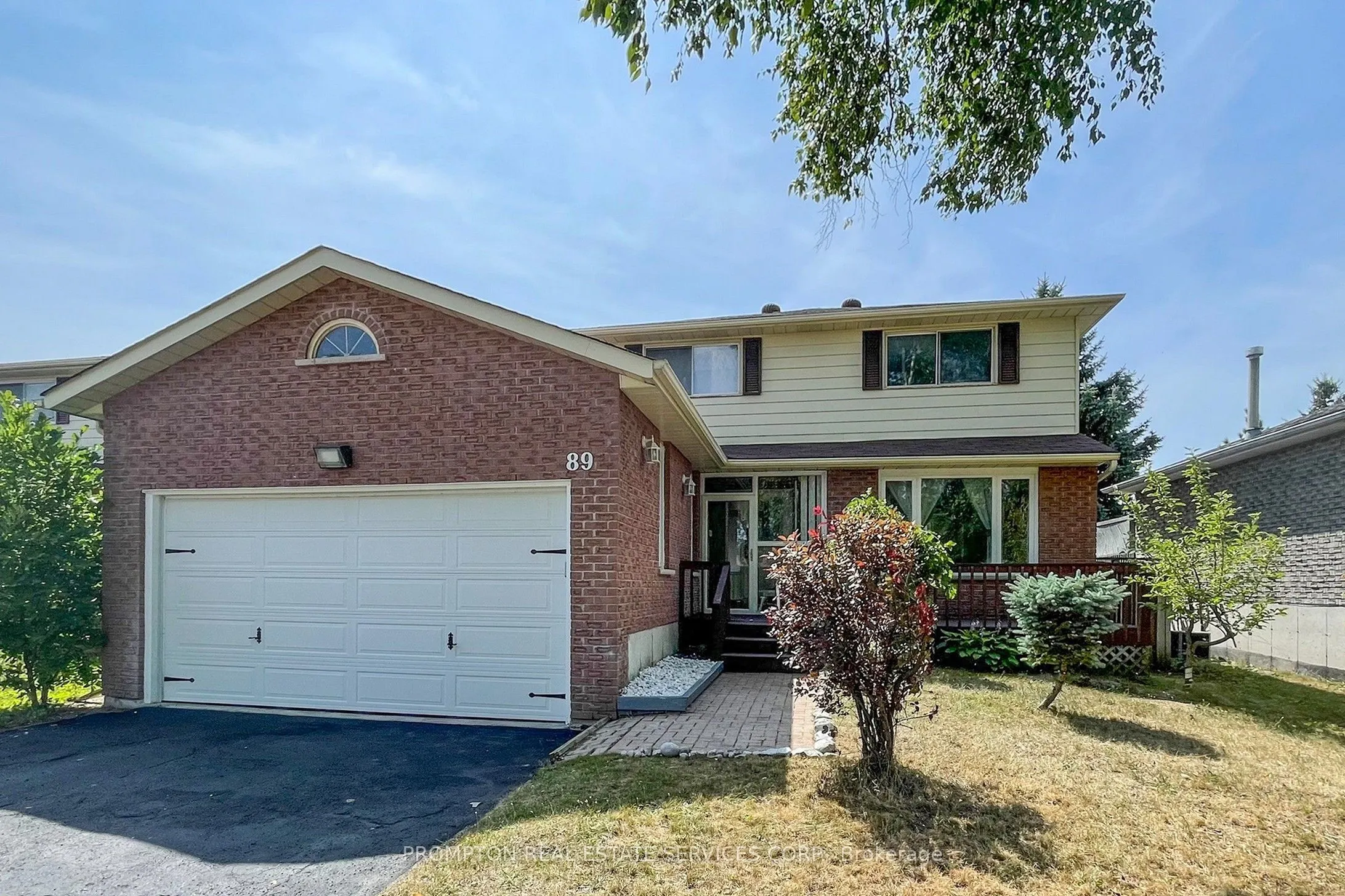 89 Riverglen Drive