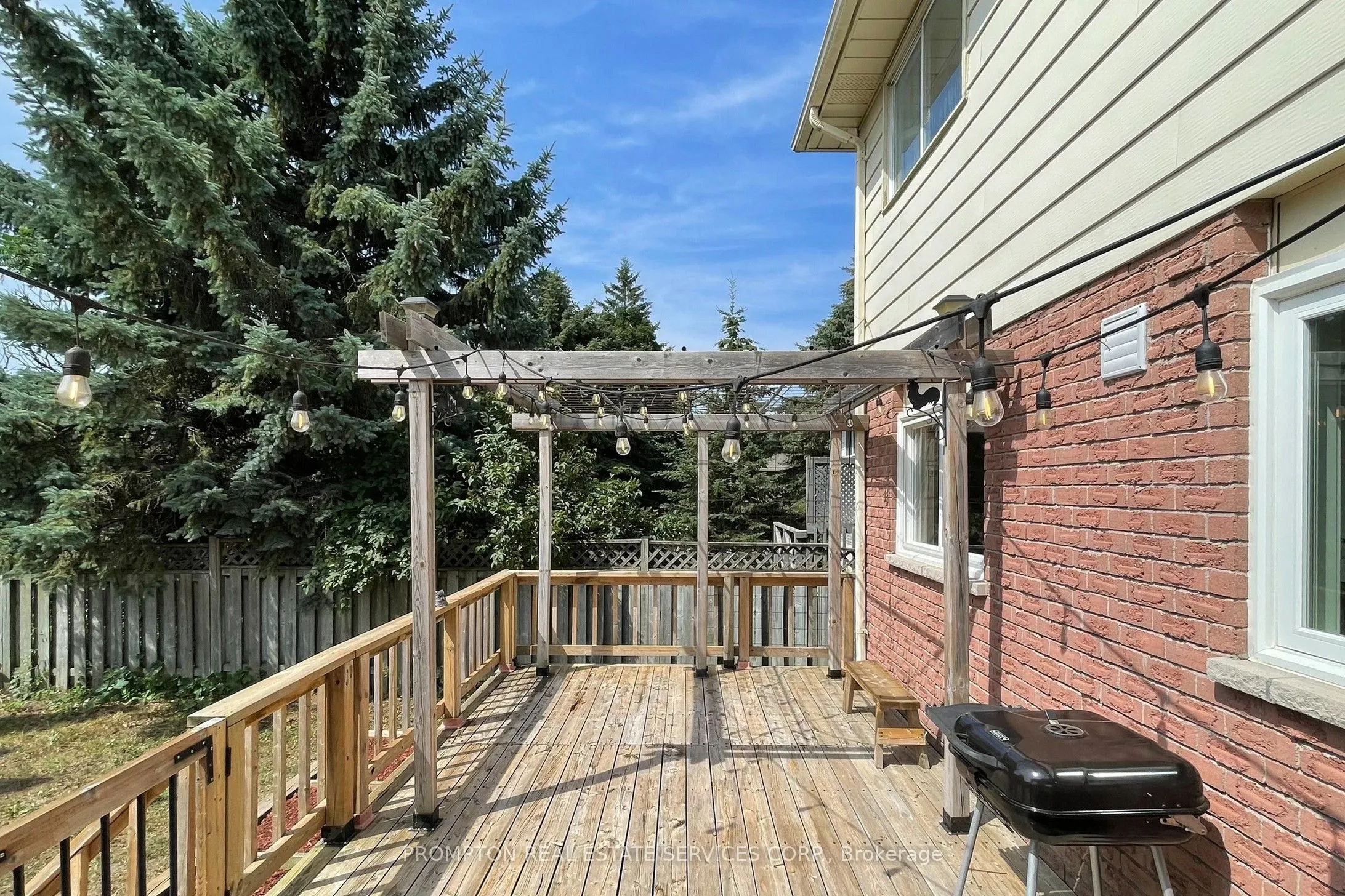 89 Riverglen Drive
