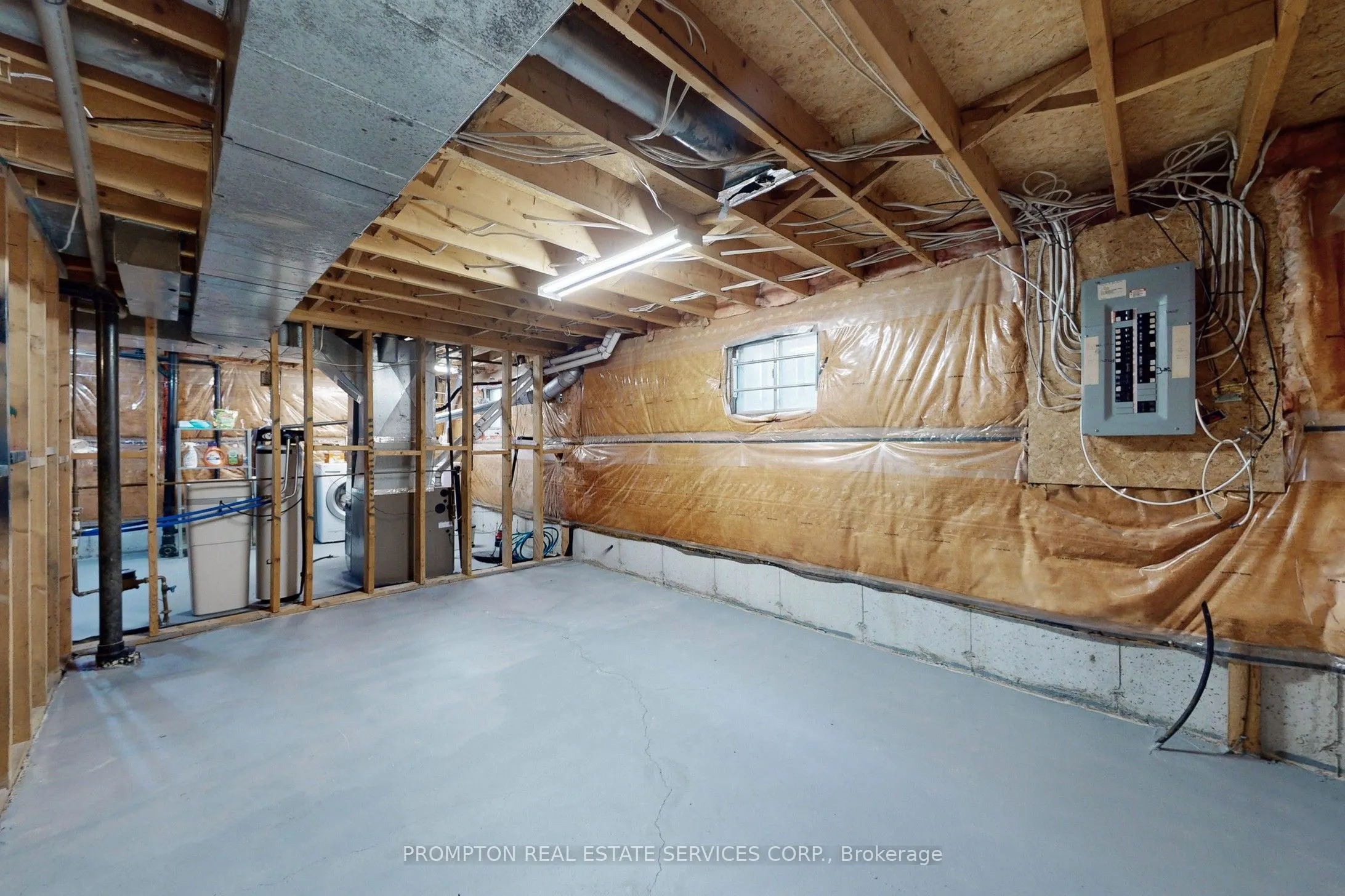 89 Riverglen Drive