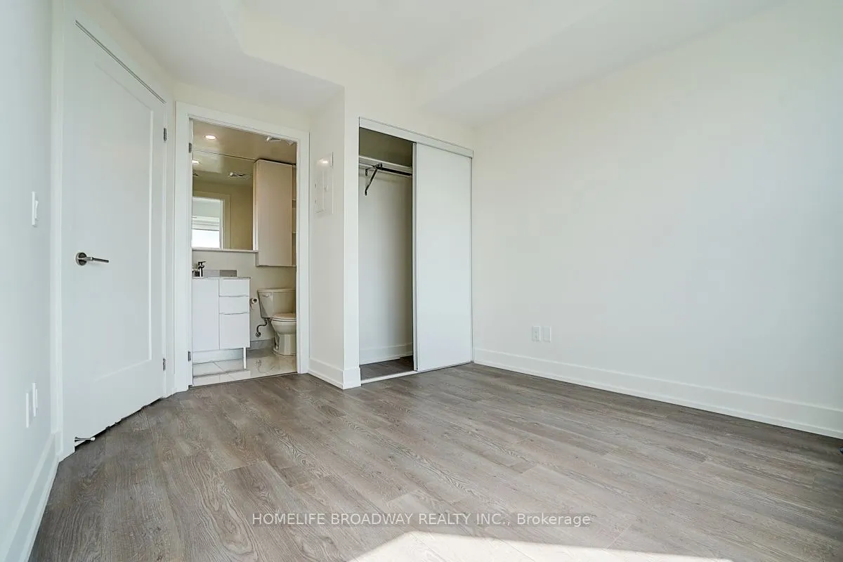 8 Cedarland Drive, #1016