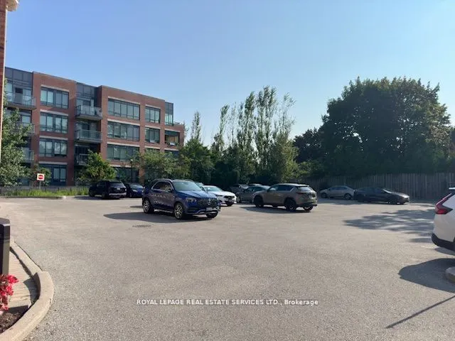 7626A Yonge Street, #15-19