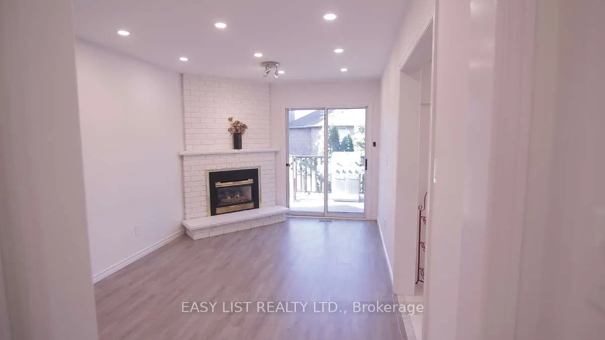 831 Firth Court