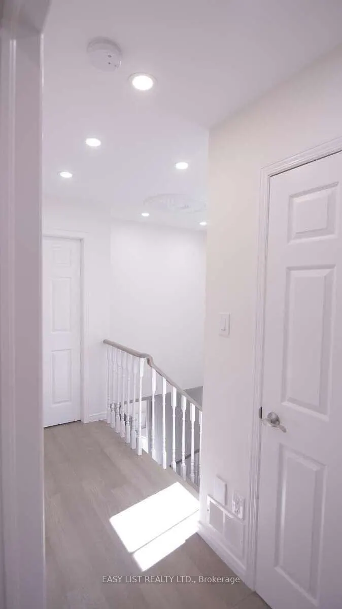 831 Firth Court