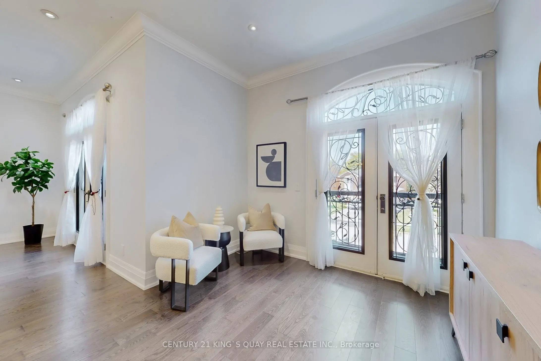 19 Blyth Street