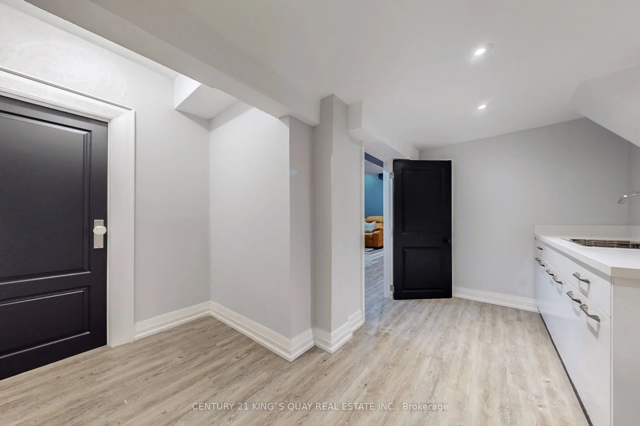 19 Blyth Street
