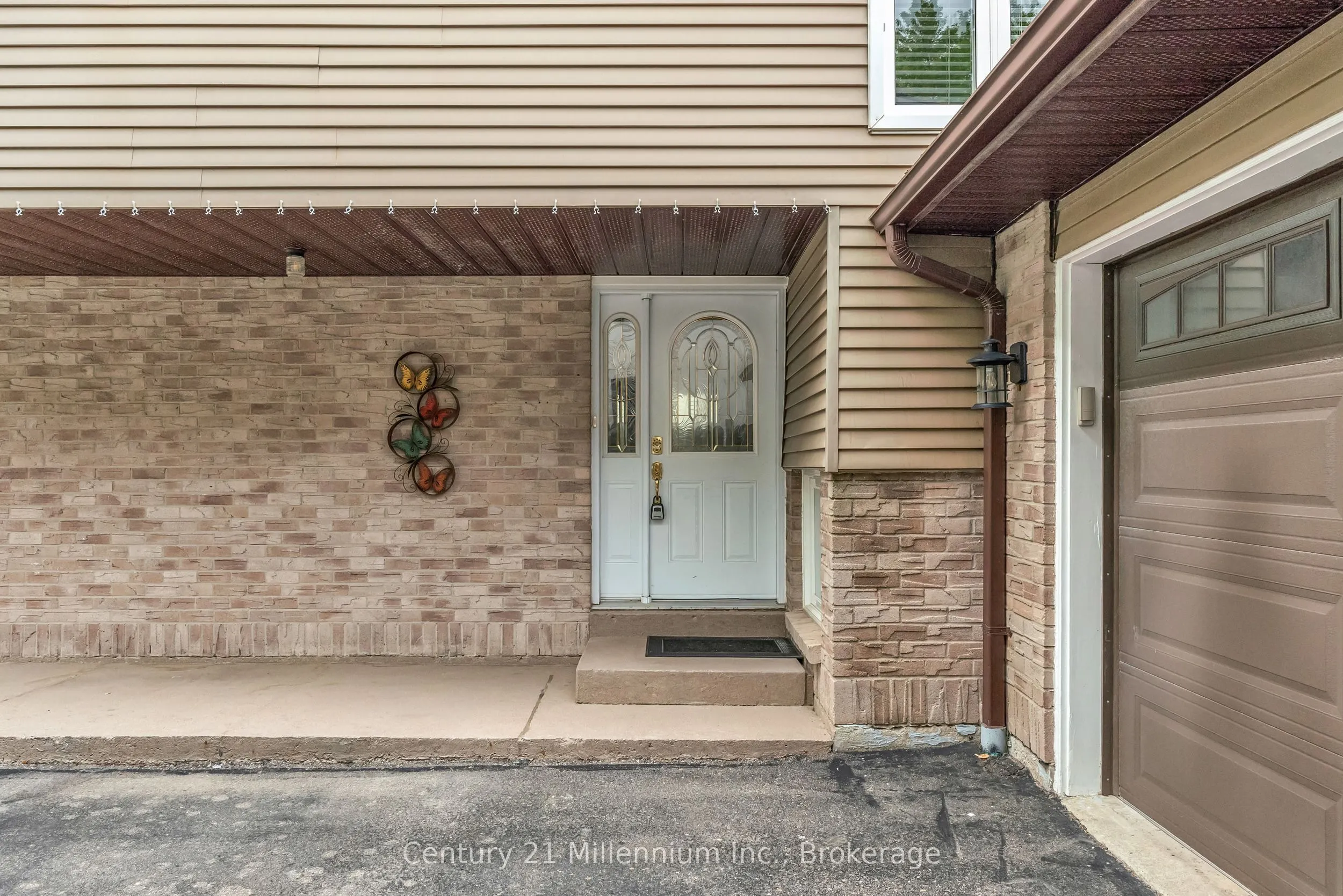 43 Stoddart Drive