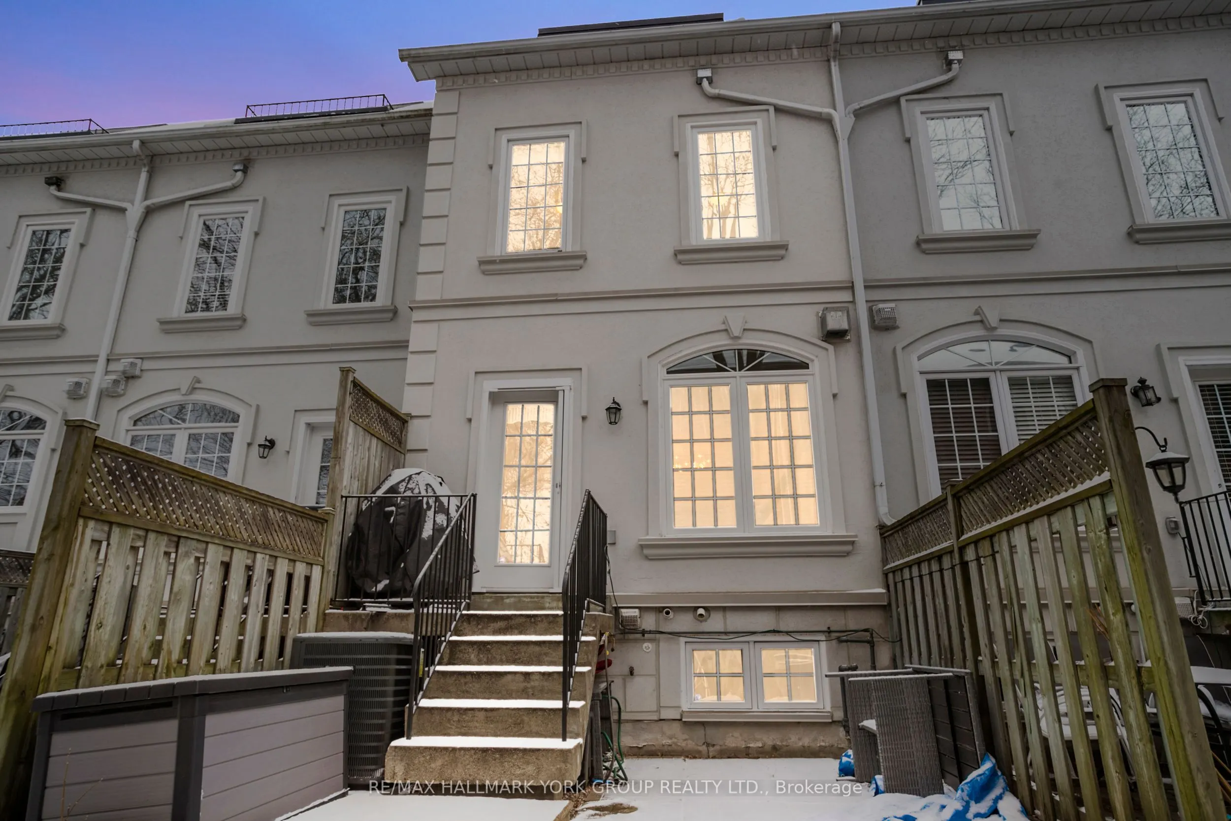 38 Hunt Avenue, #Unit 10