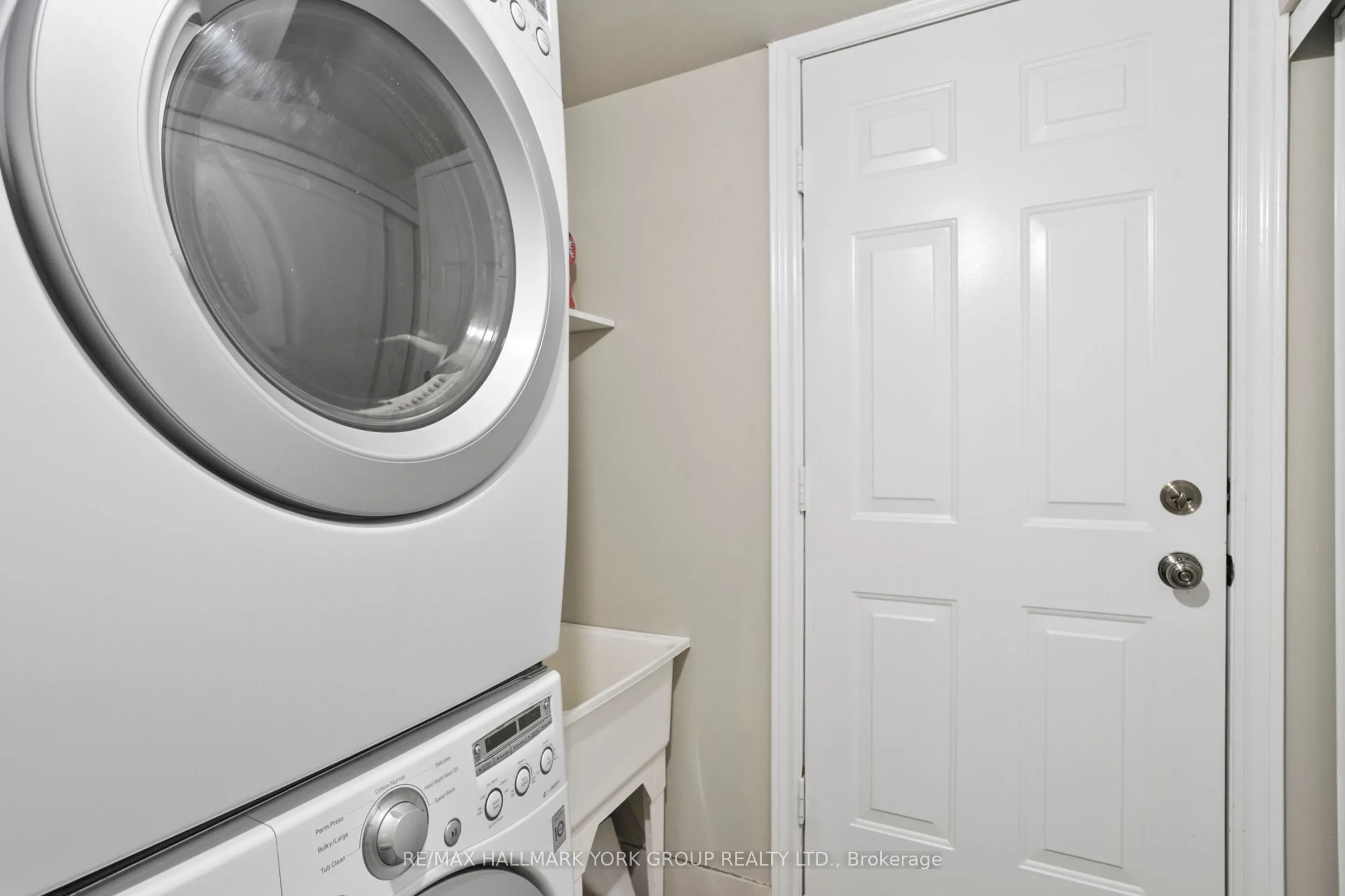 38 Hunt Avenue, #Unit 10