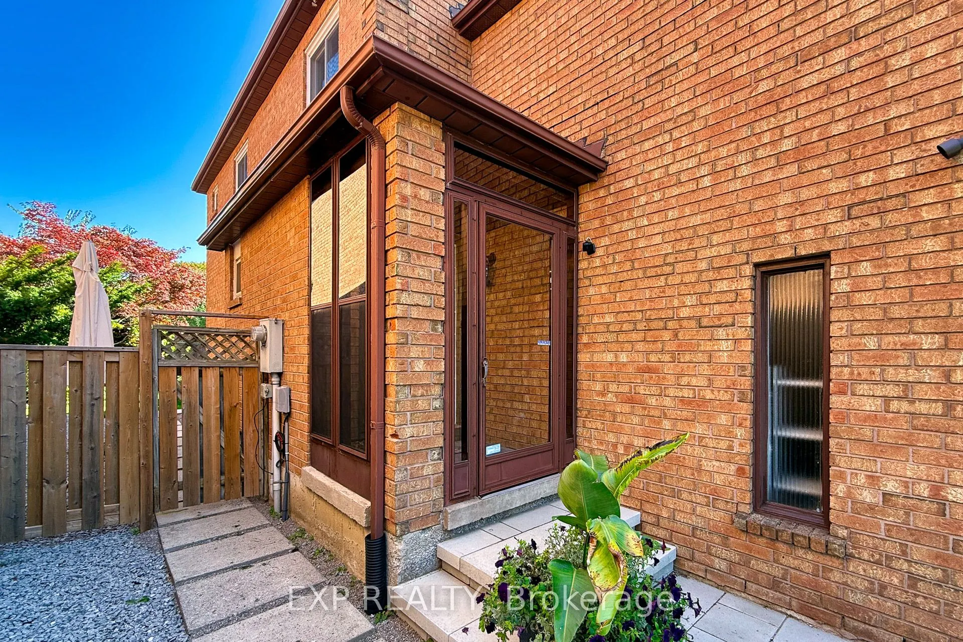 158 Millcroft Way