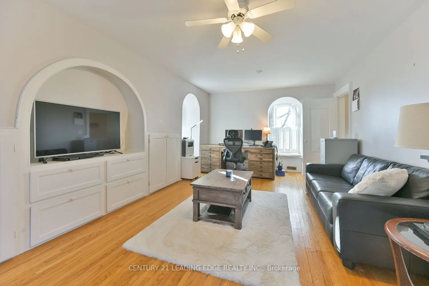 202 Main Street N