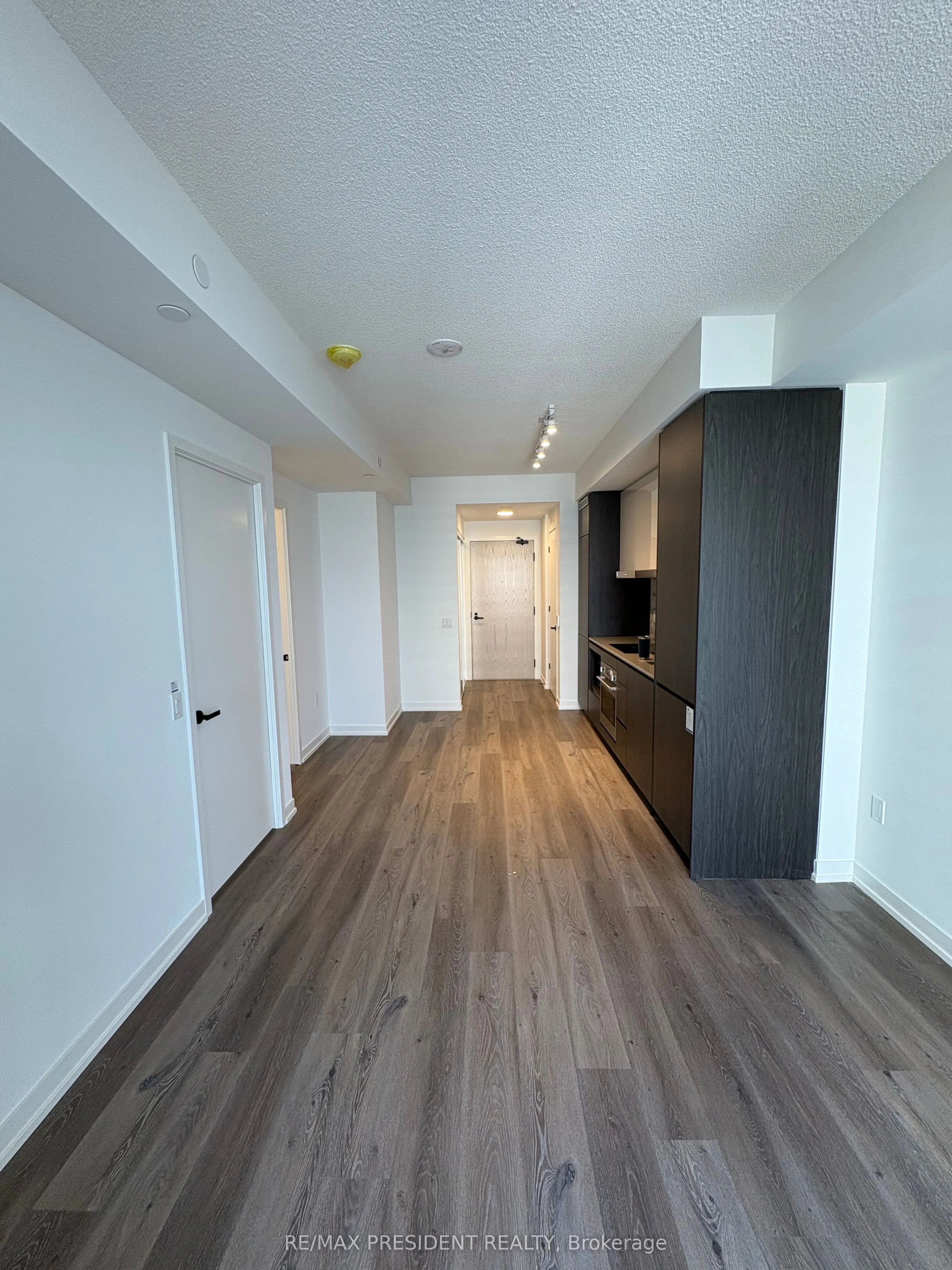 28 Interchange Way, #4502