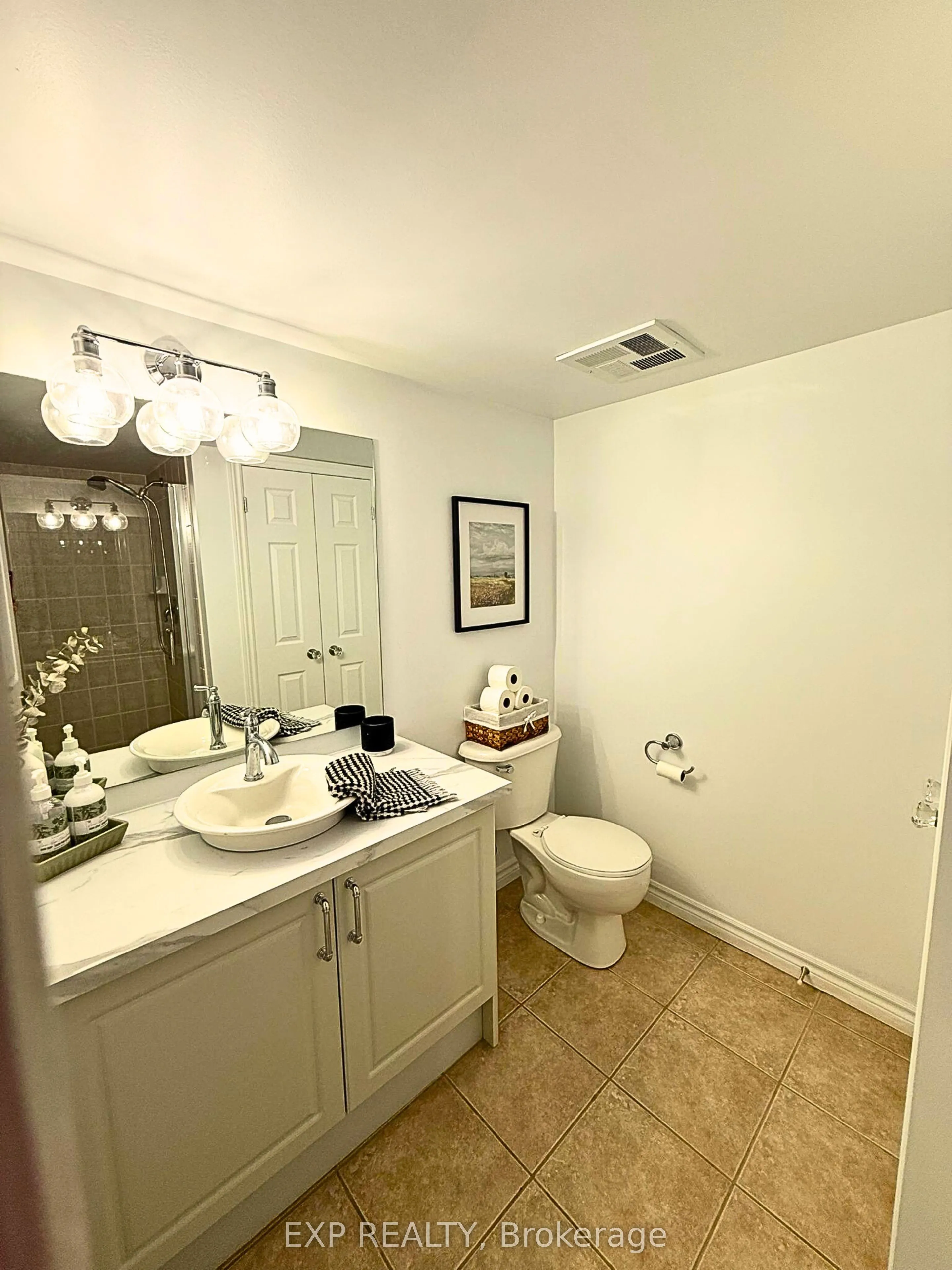 22 James Hill Court, #208