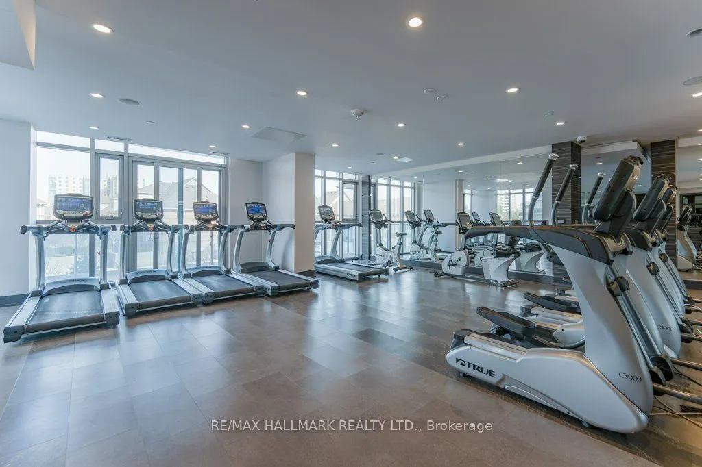 9471 Yonge Street, #1220
