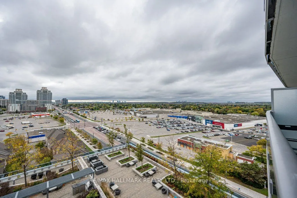 9471 Yonge Street, #1220