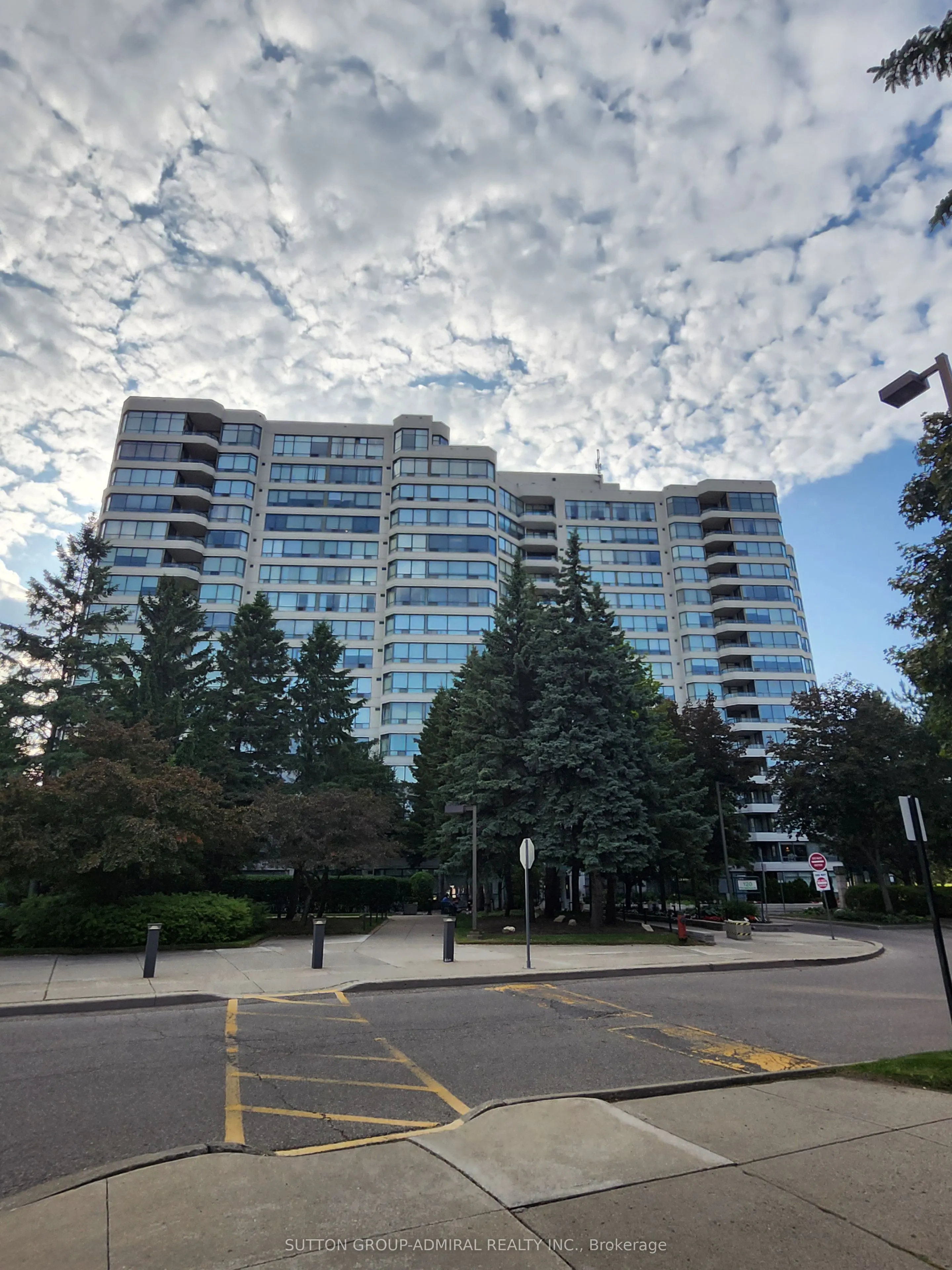 120 Promenade Circle, #910