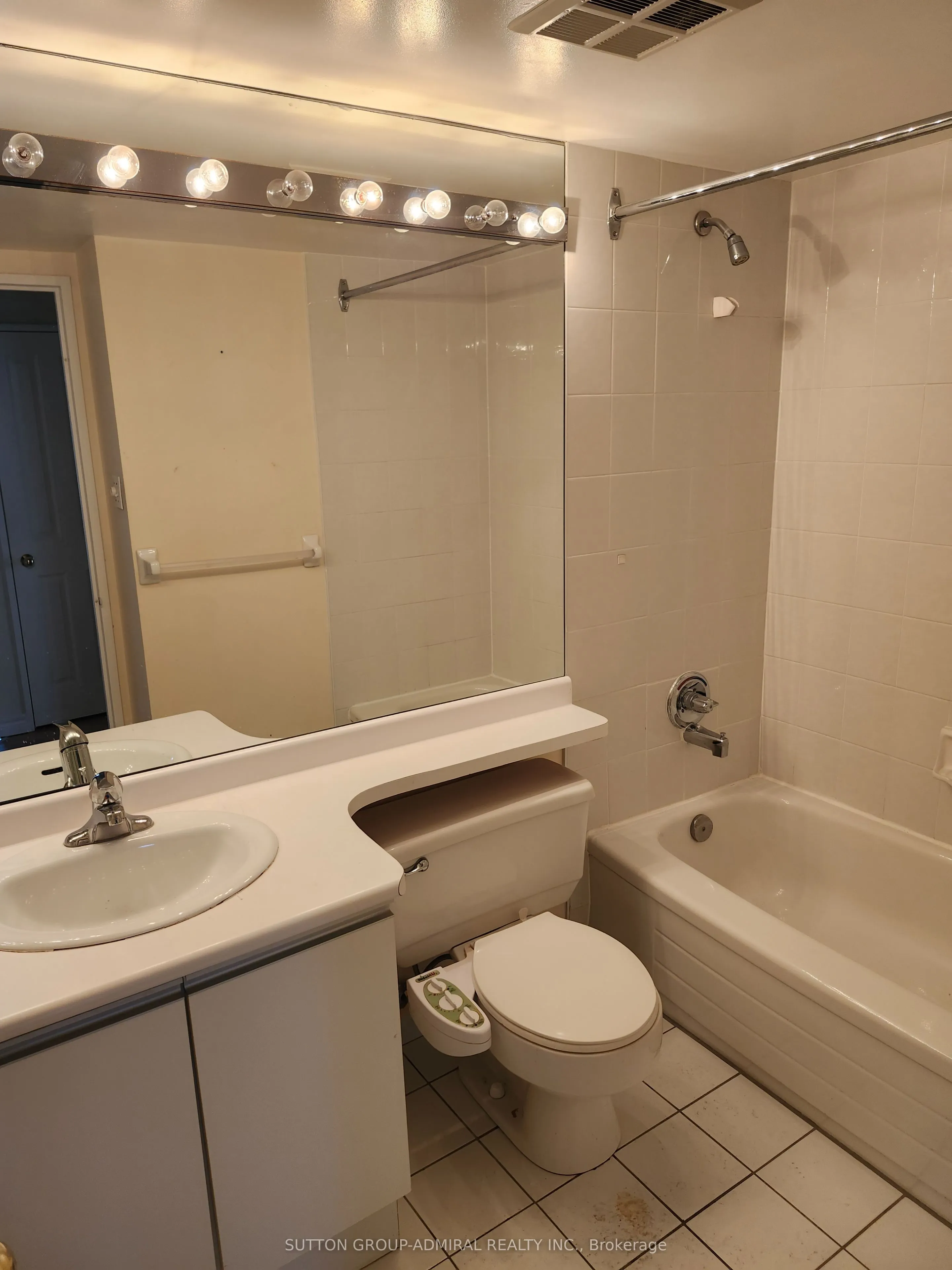 120 Promenade Circle, #910