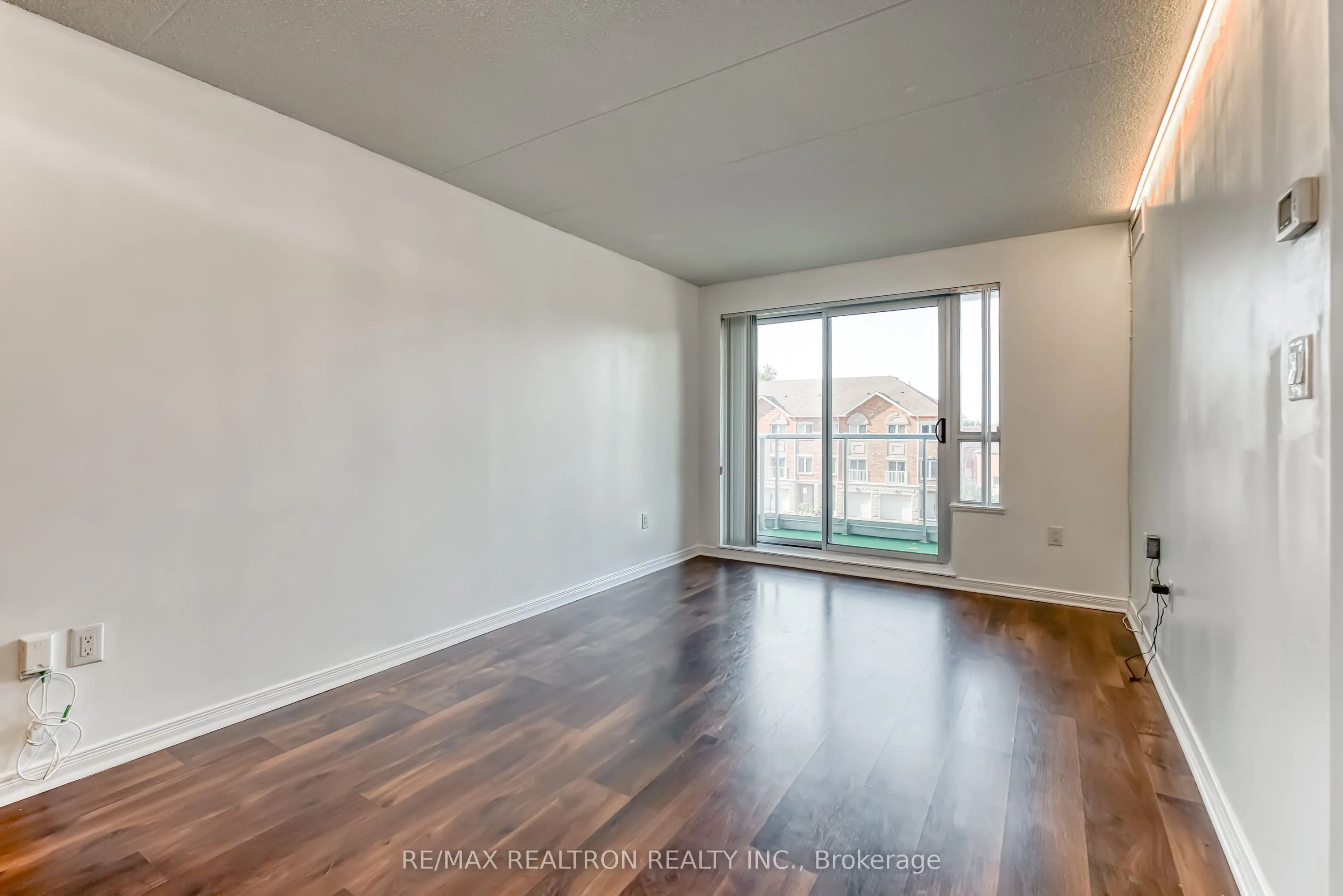 4600 Steeles Avenue E, #310
