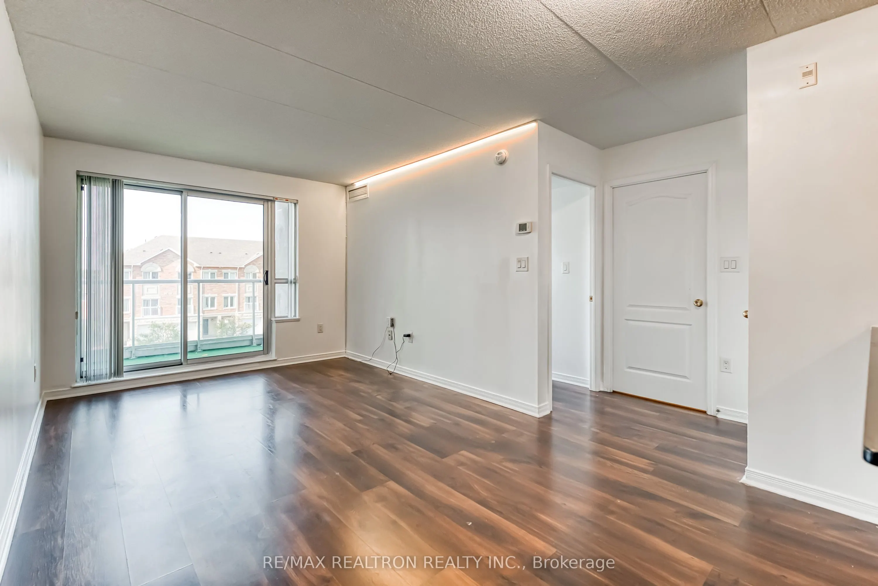 4600 Steeles Avenue E, #310