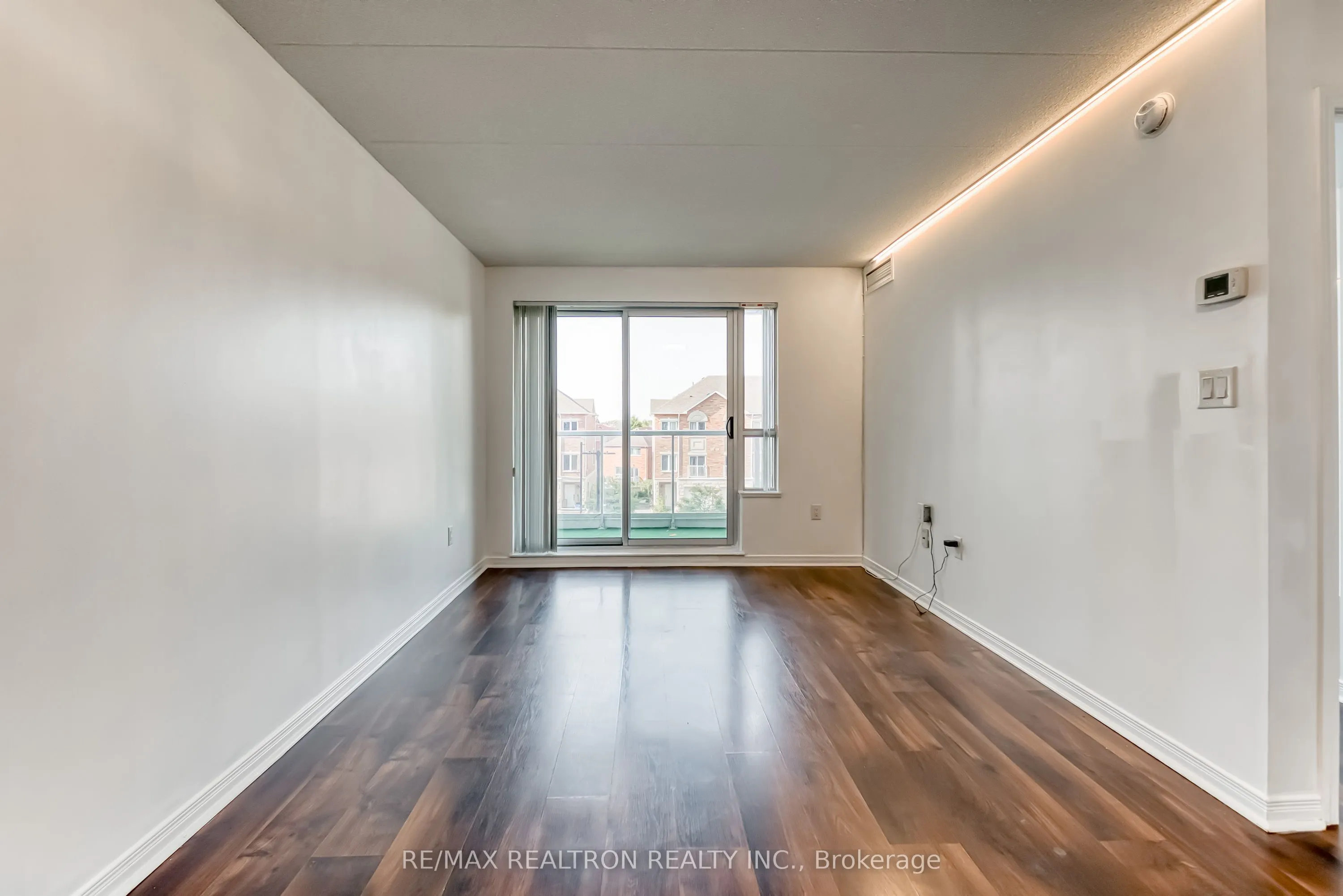 4600 Steeles Avenue E, #310