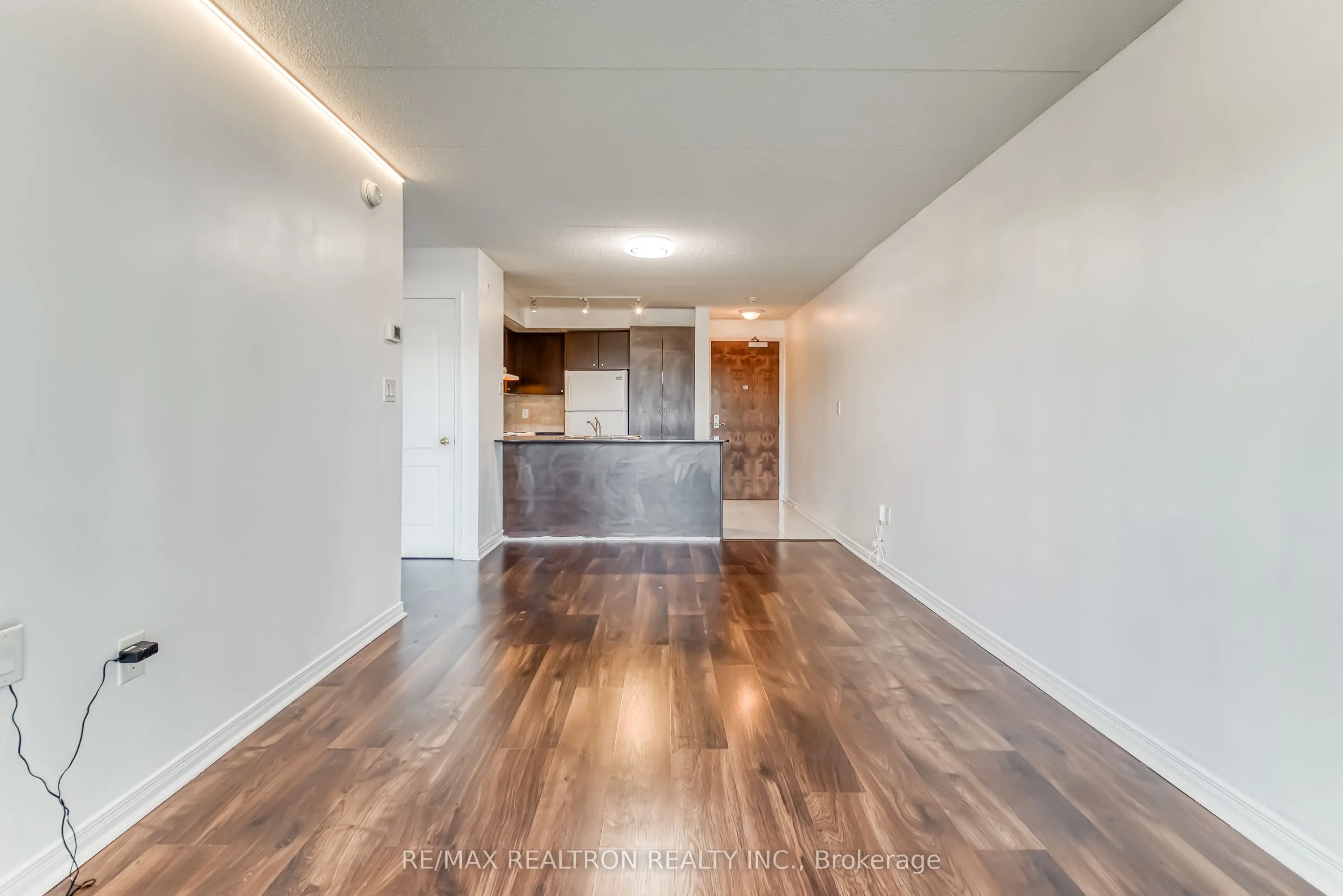 4600 Steeles Avenue E, #310