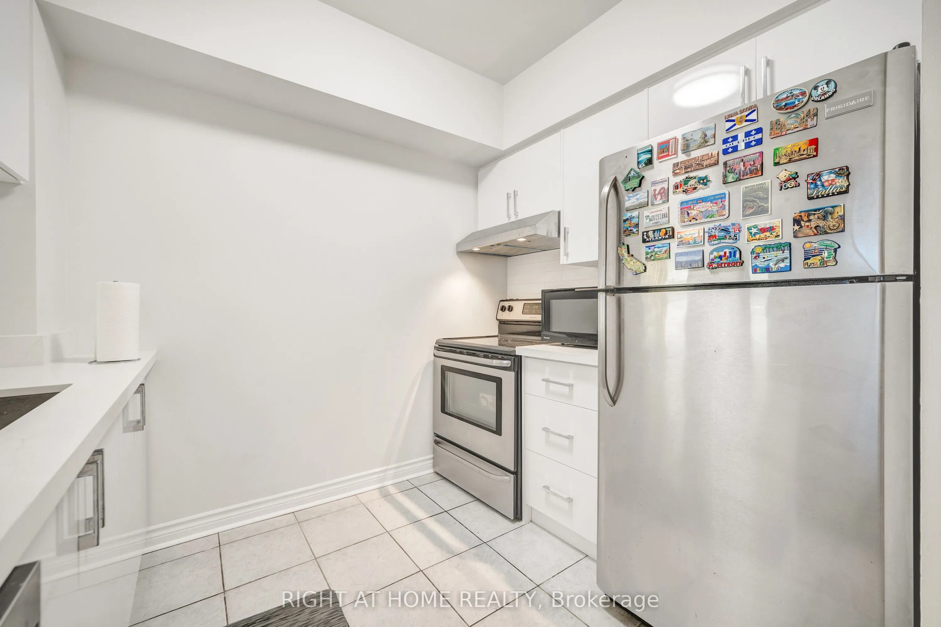 7398 Yonge Street, #107A