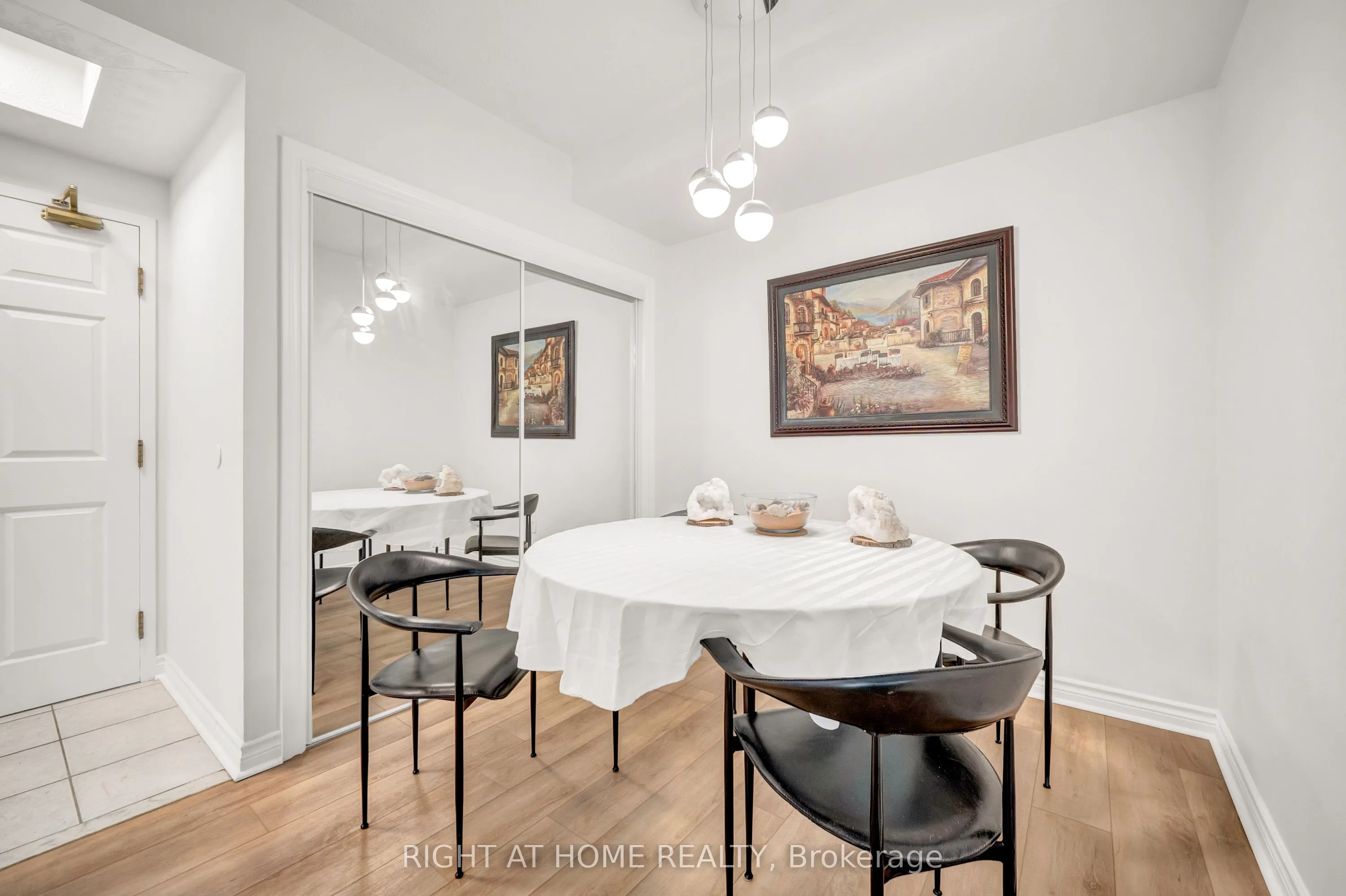 7398 Yonge Street, #107A