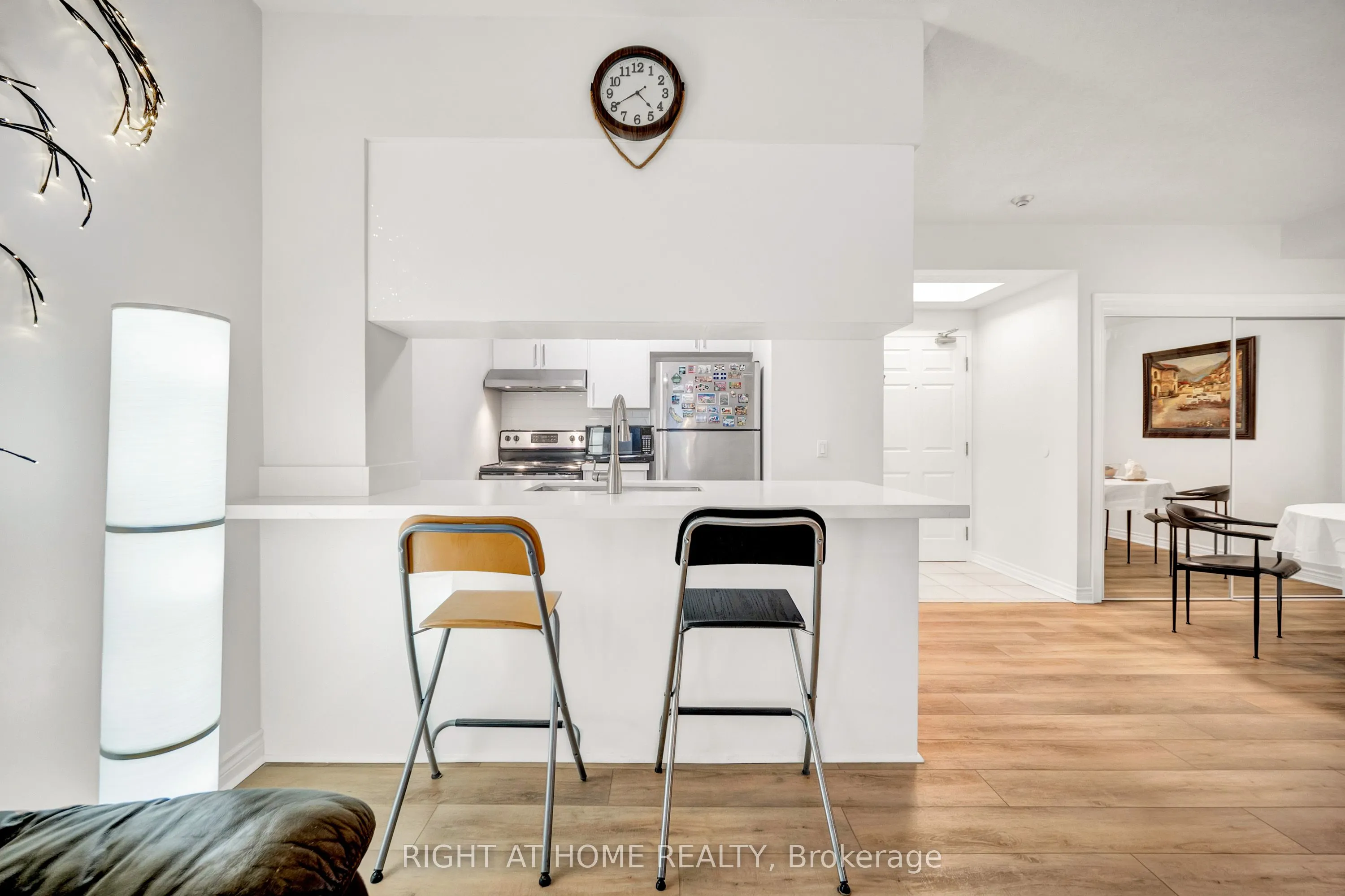 7398 Yonge Street, #107A
