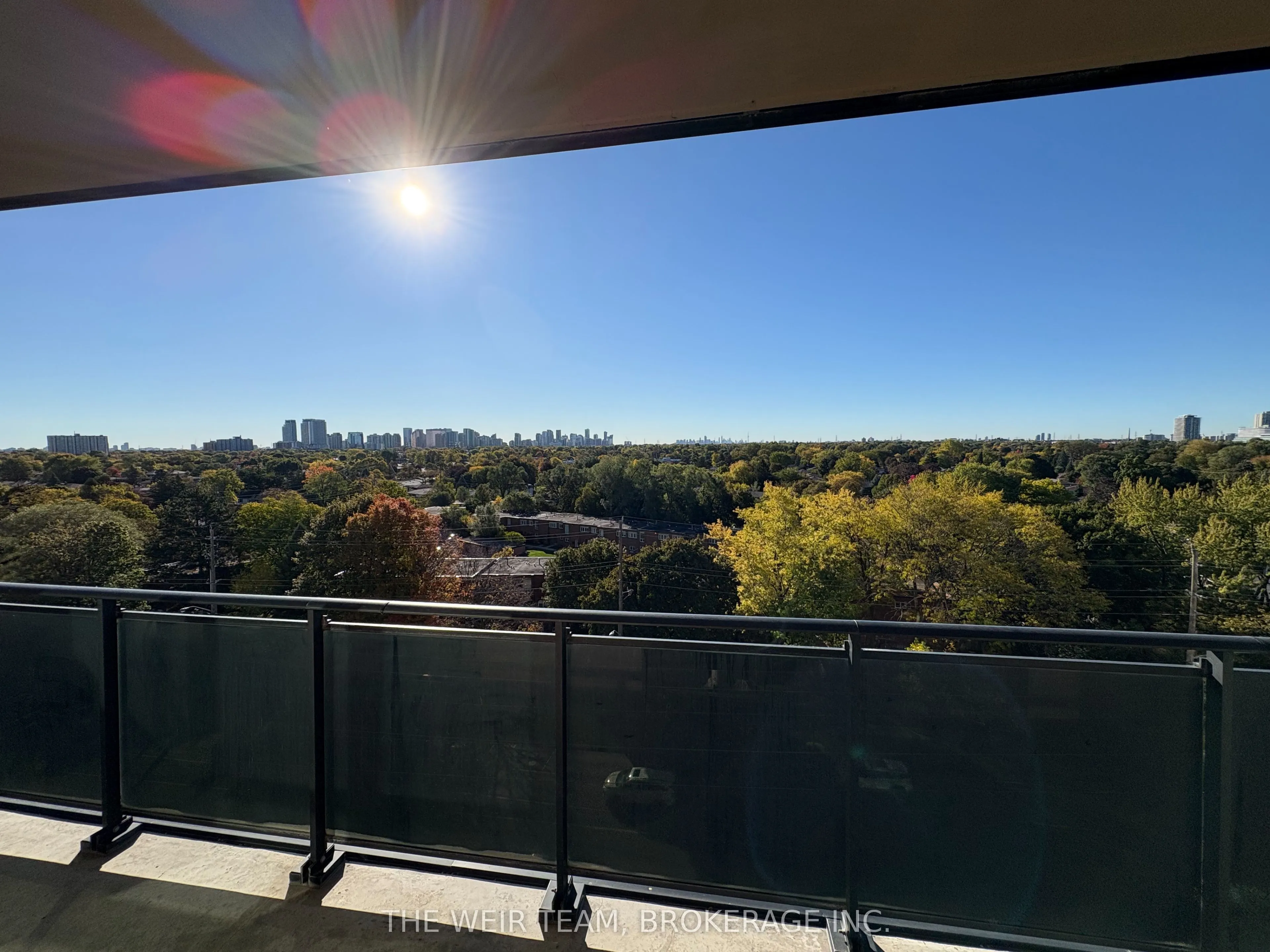 520 Steeles Avenue W, #908