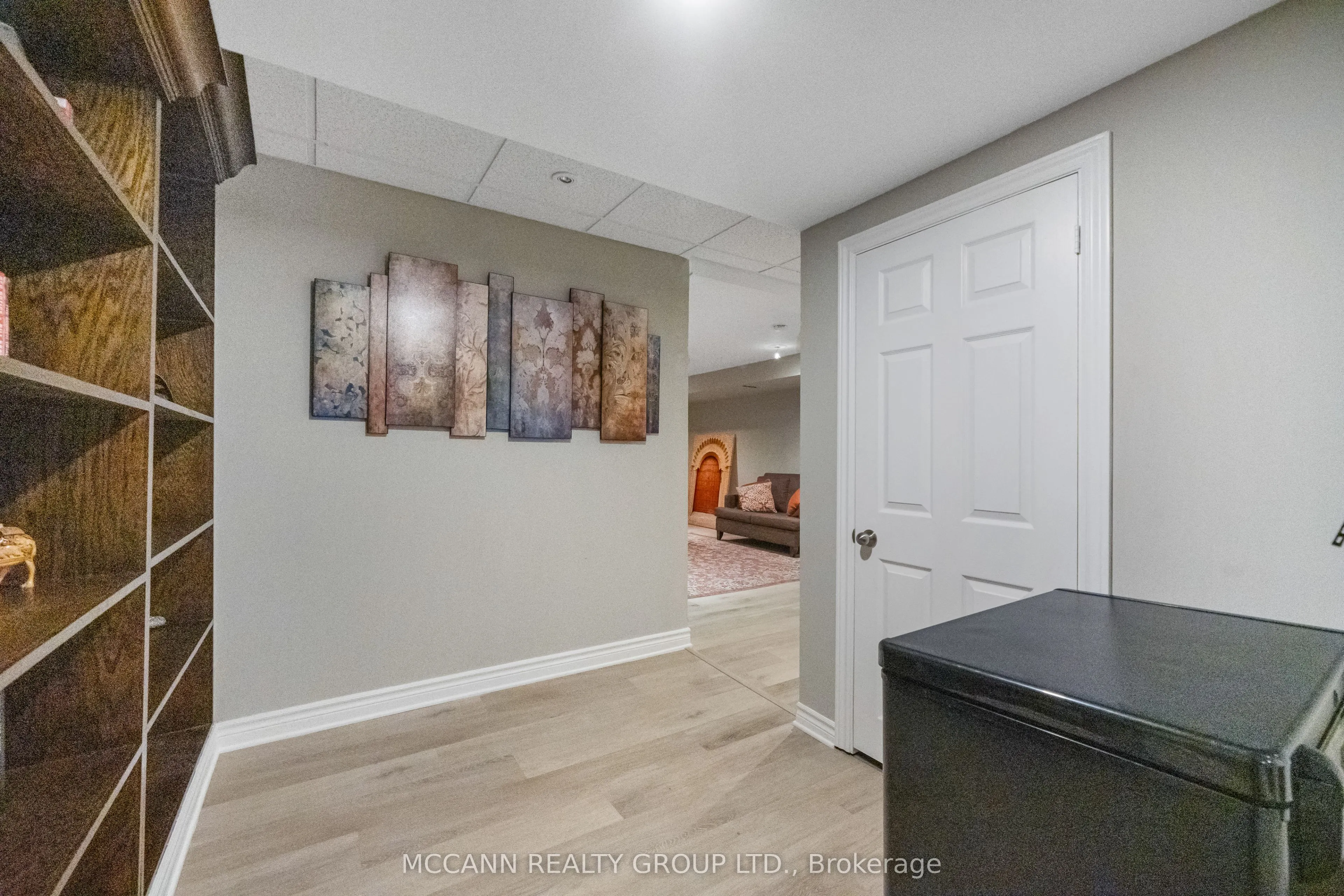 5 Waverley Crescent