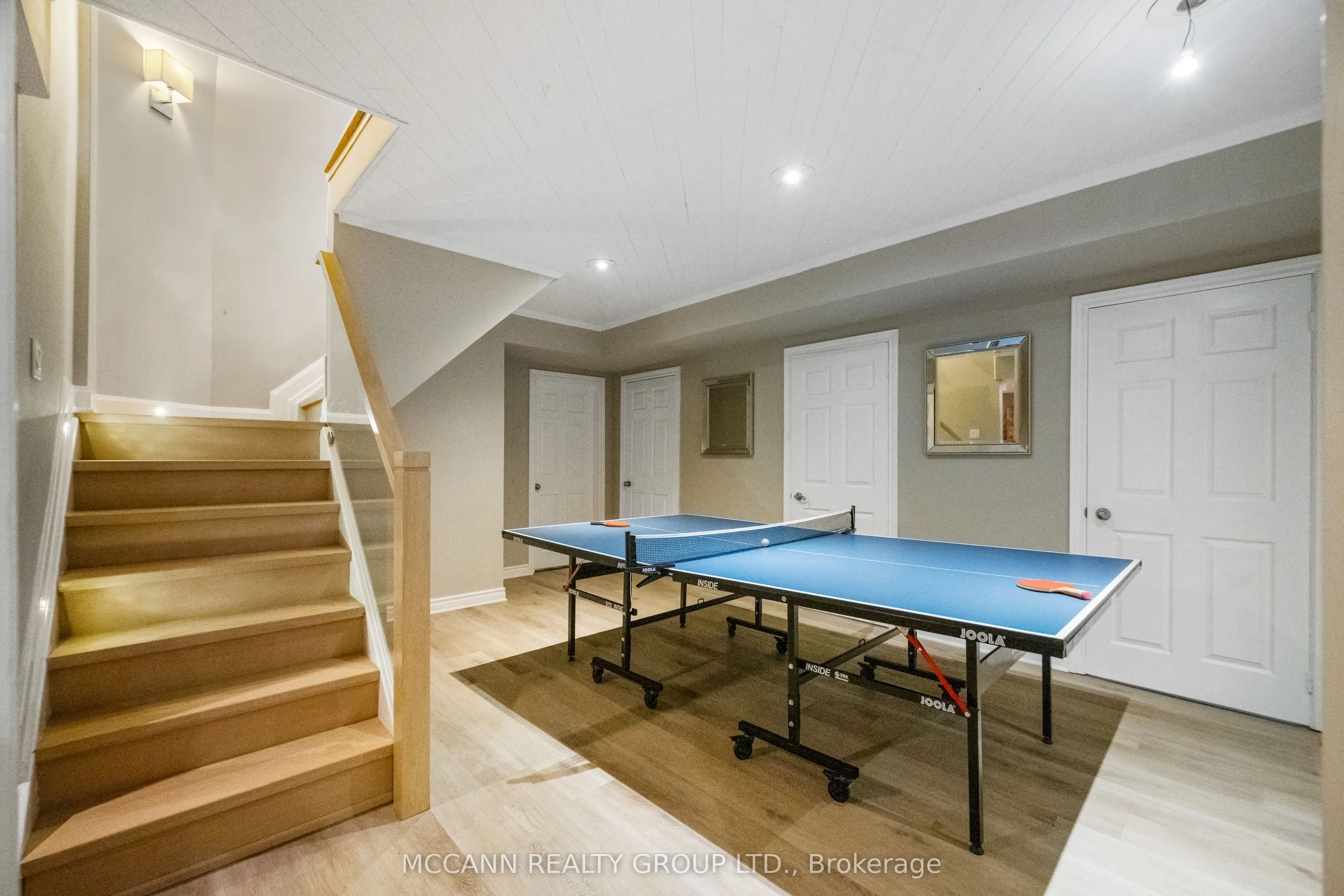 5 Waverley Crescent